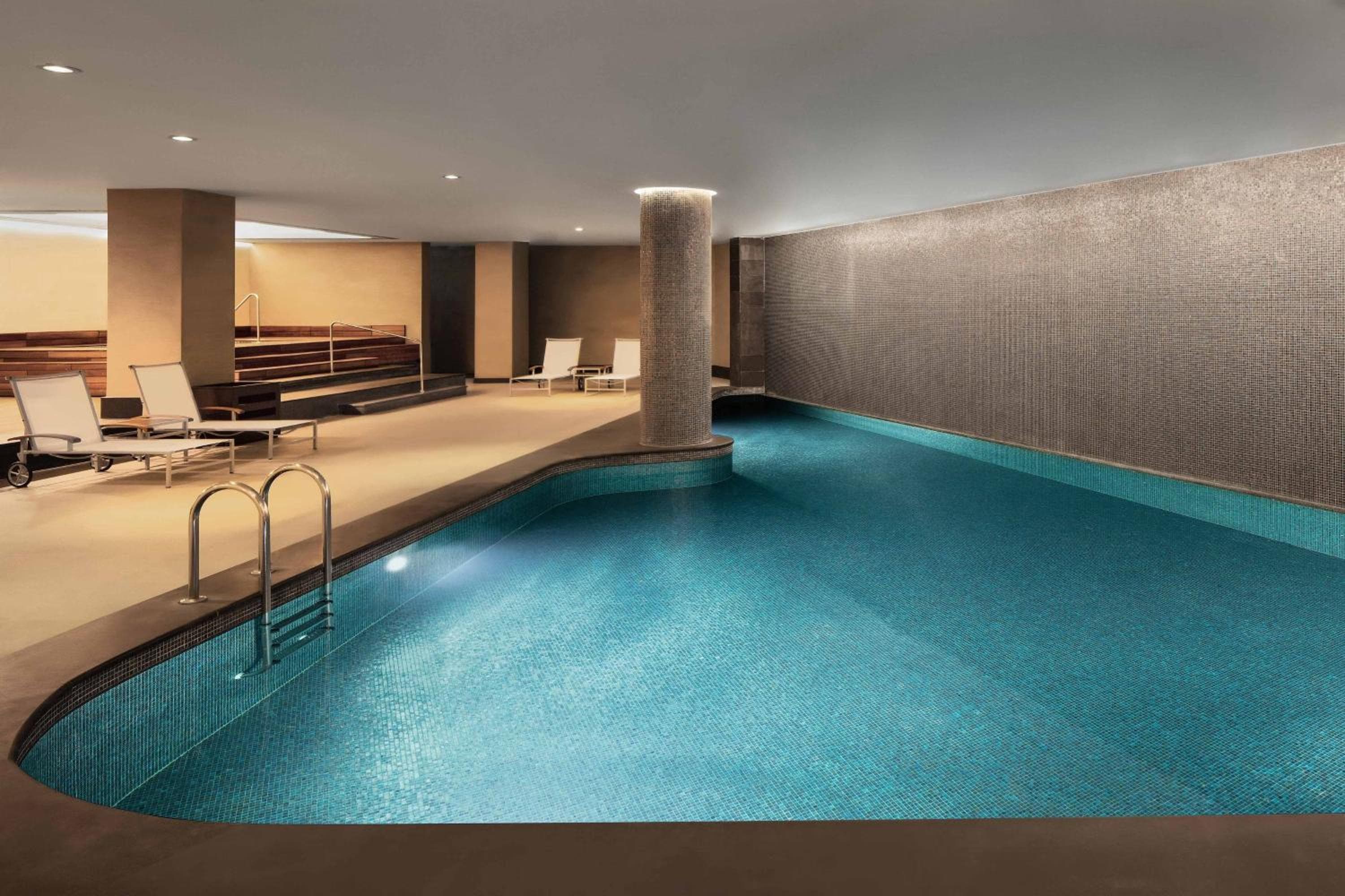 Sheraton Istanbul Levent — 12