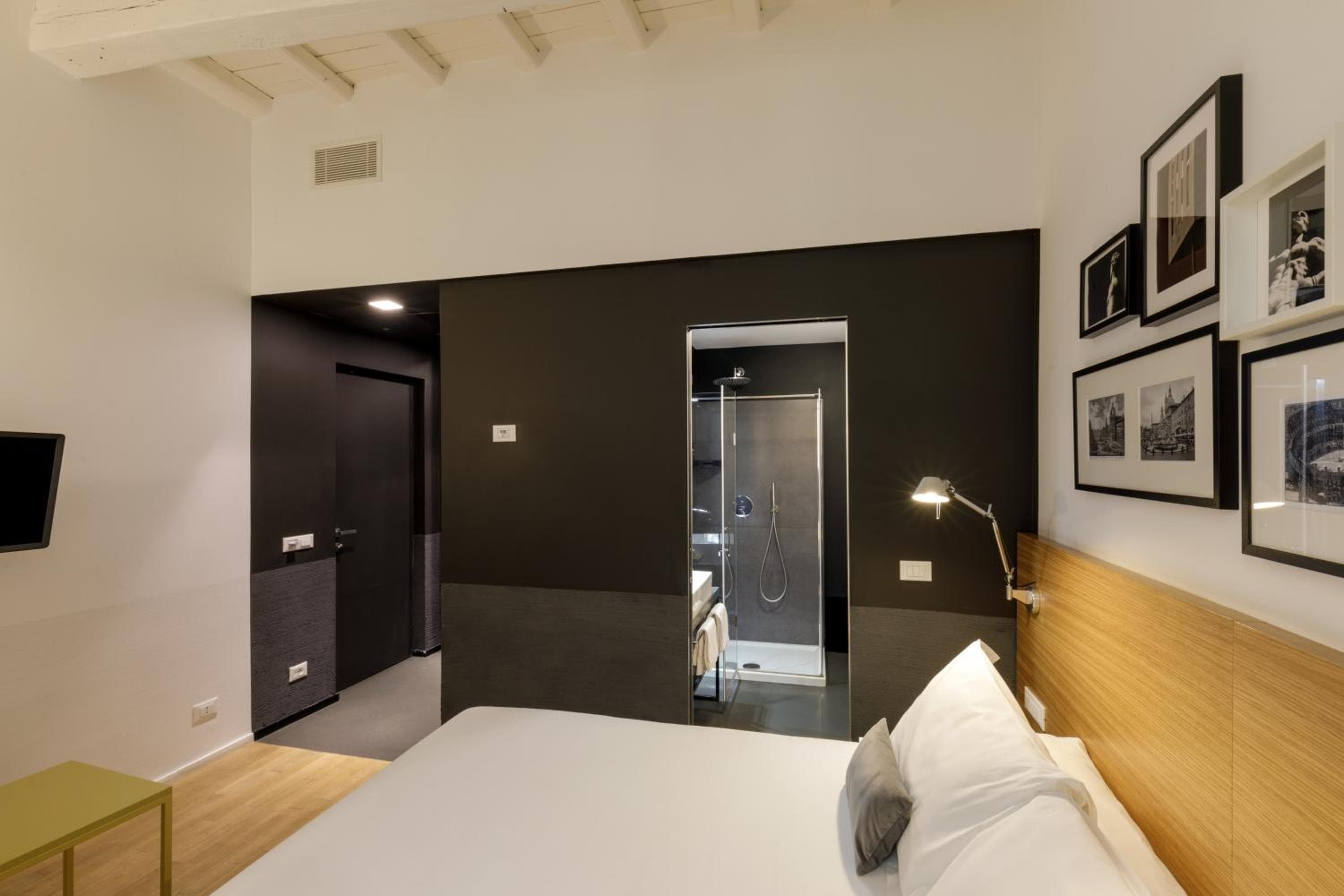 Coronari Palast — 27