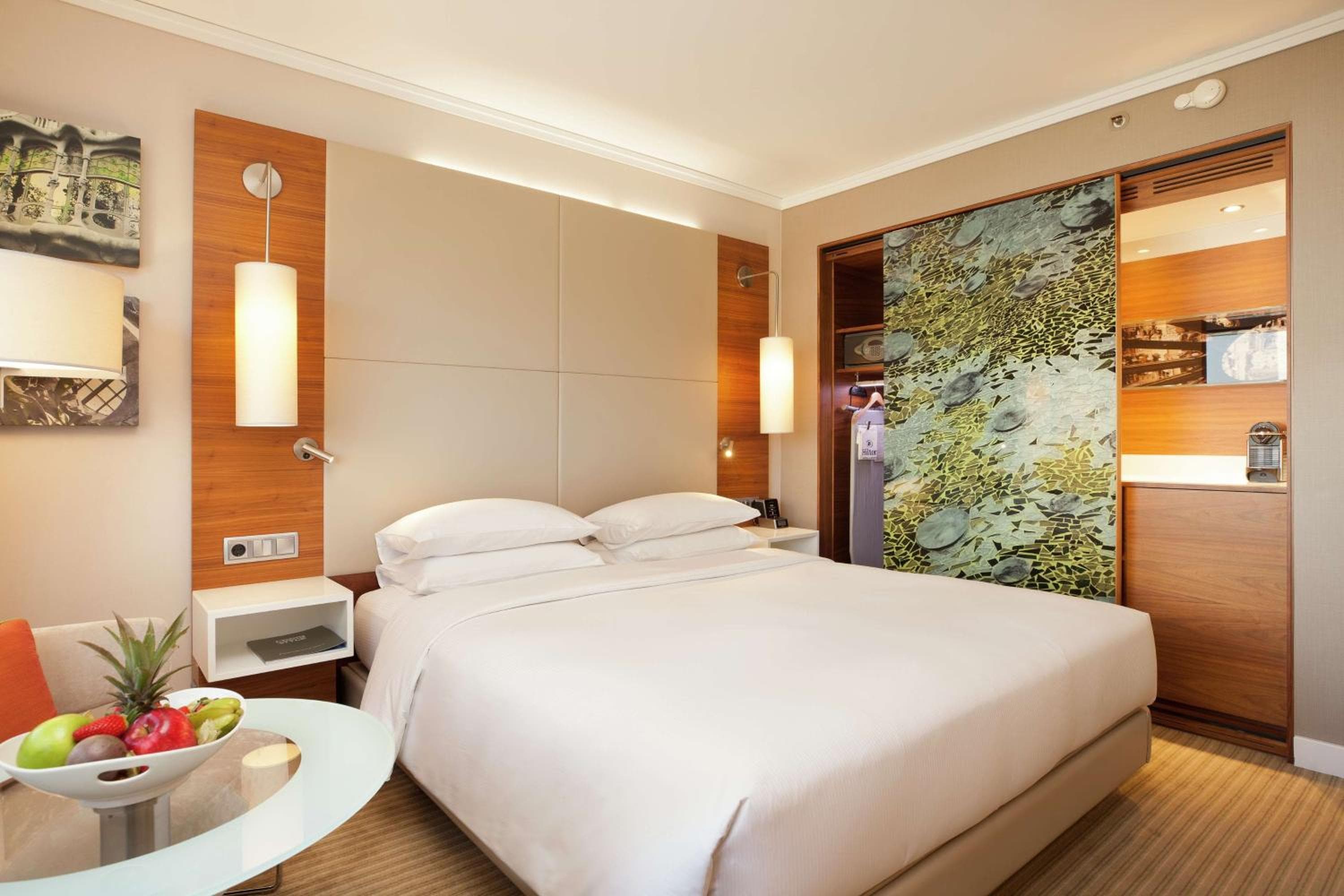 Hilton Barcelona — 24
