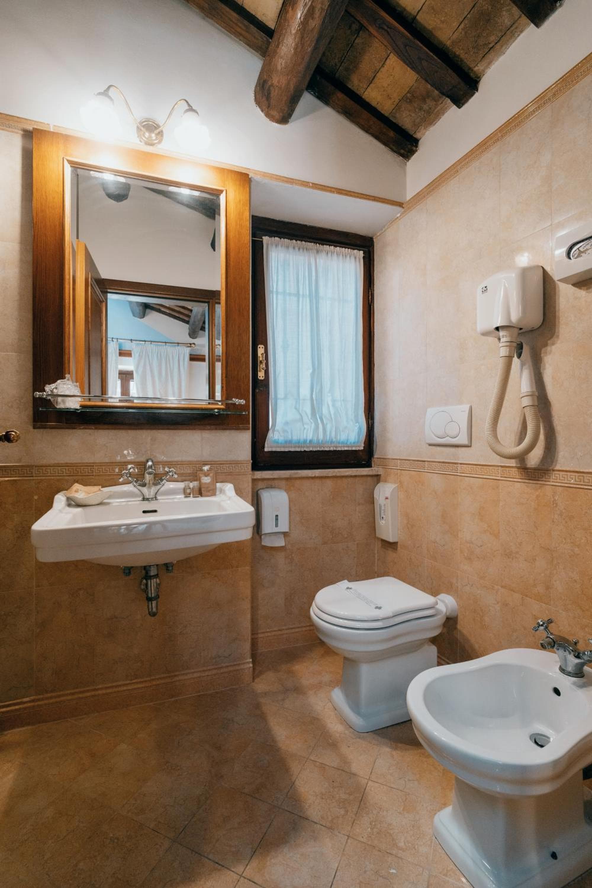 Hotel Pantheon — 29