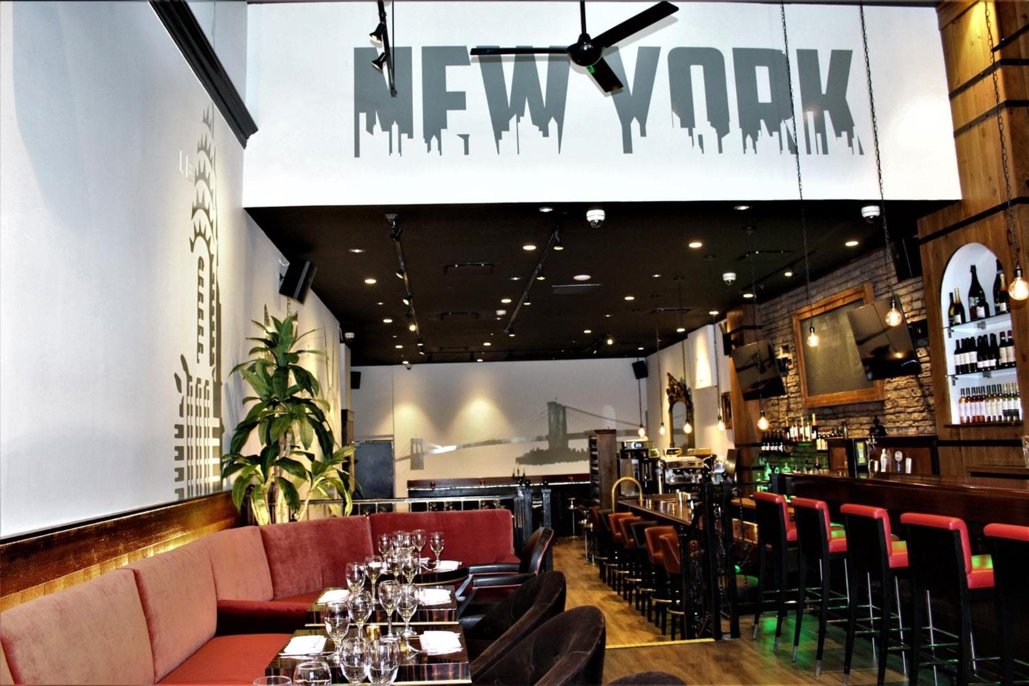 Holiday Inn New York City - Times Square by IHG — 18