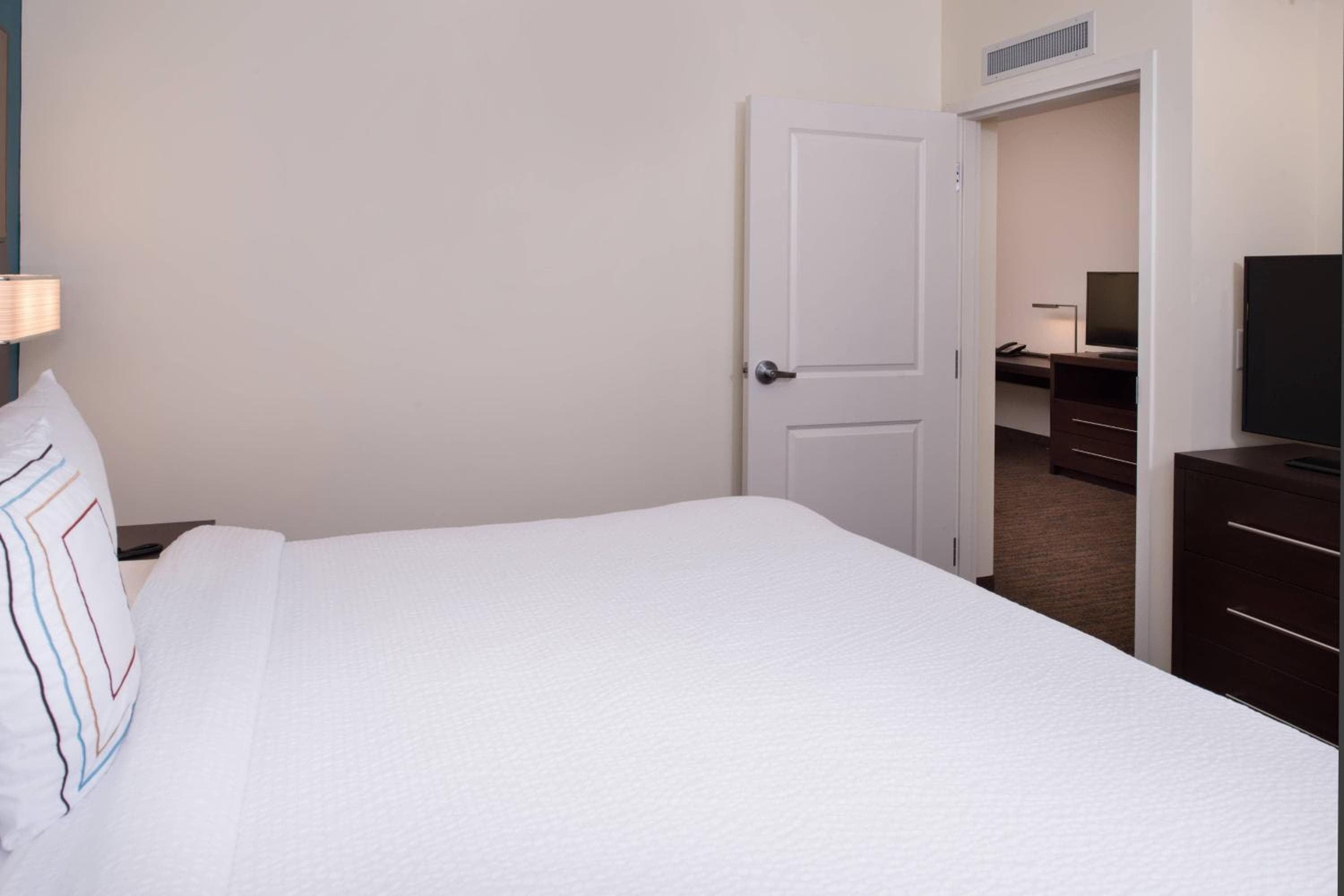 Residence Inn by Marriott Miami West/FL Turnpike — 10