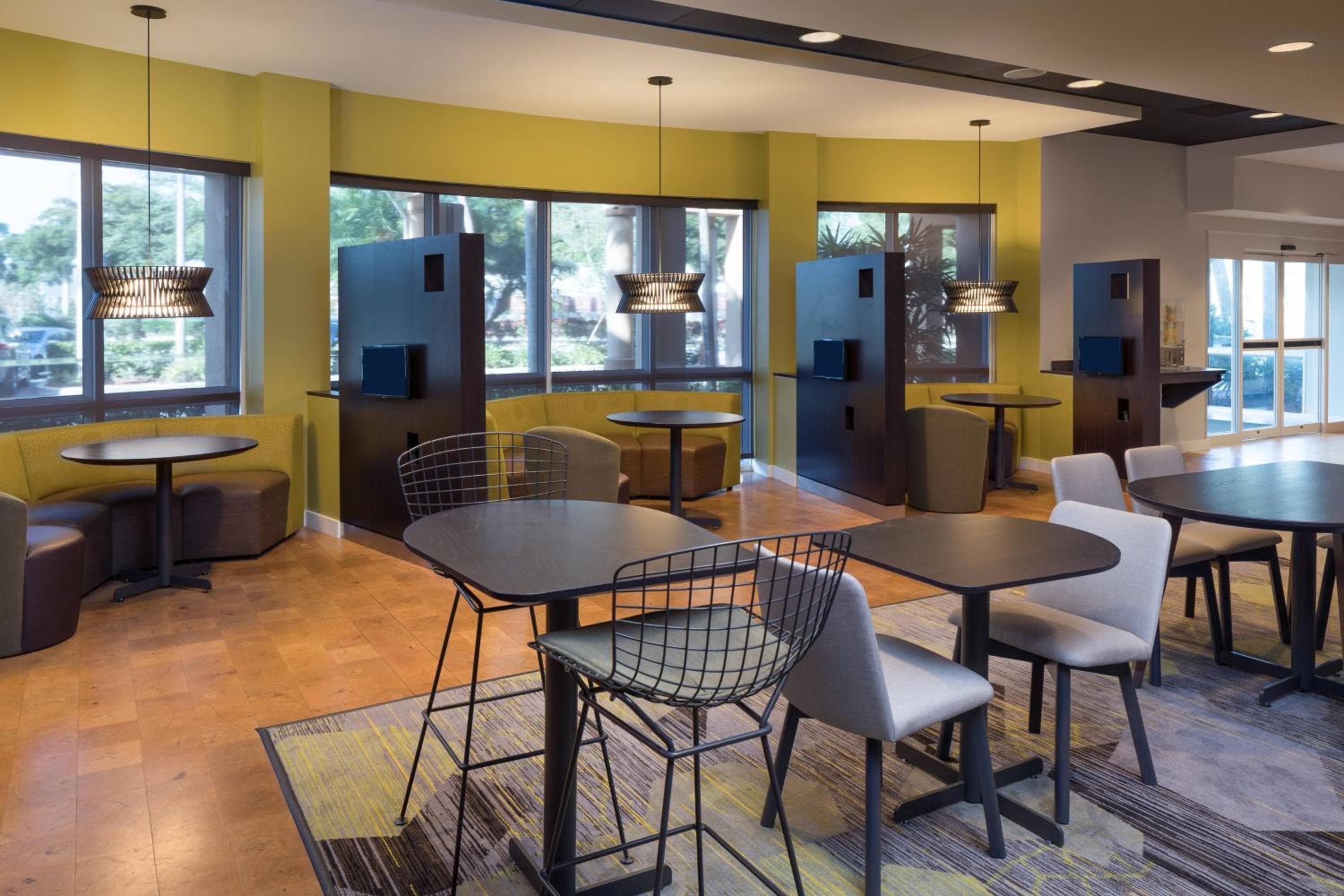 Courtyard by Marriott Miami West/FL Turnpike — 13