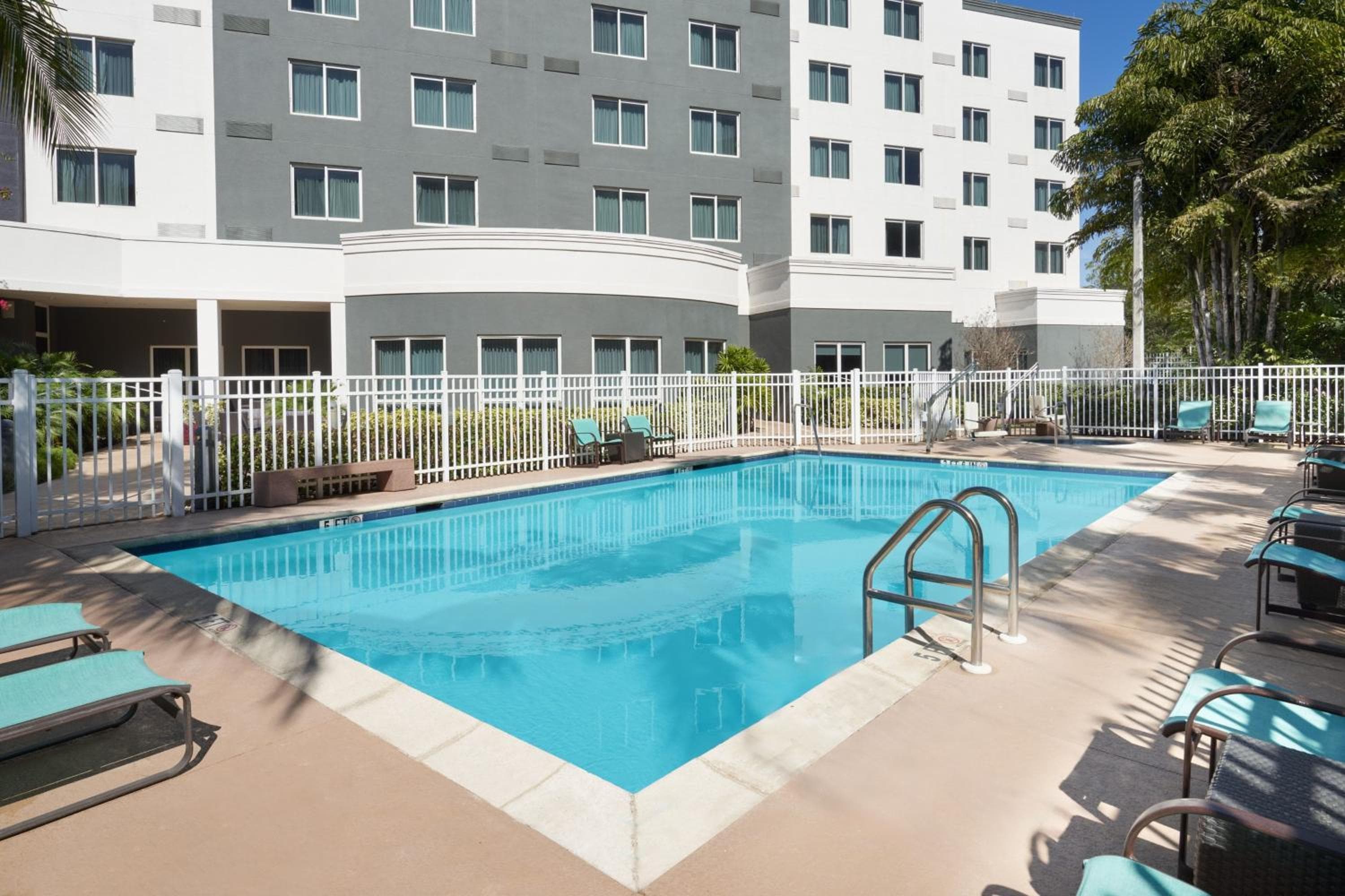 Courtyard by Marriott Miami West/FL Turnpike — 24