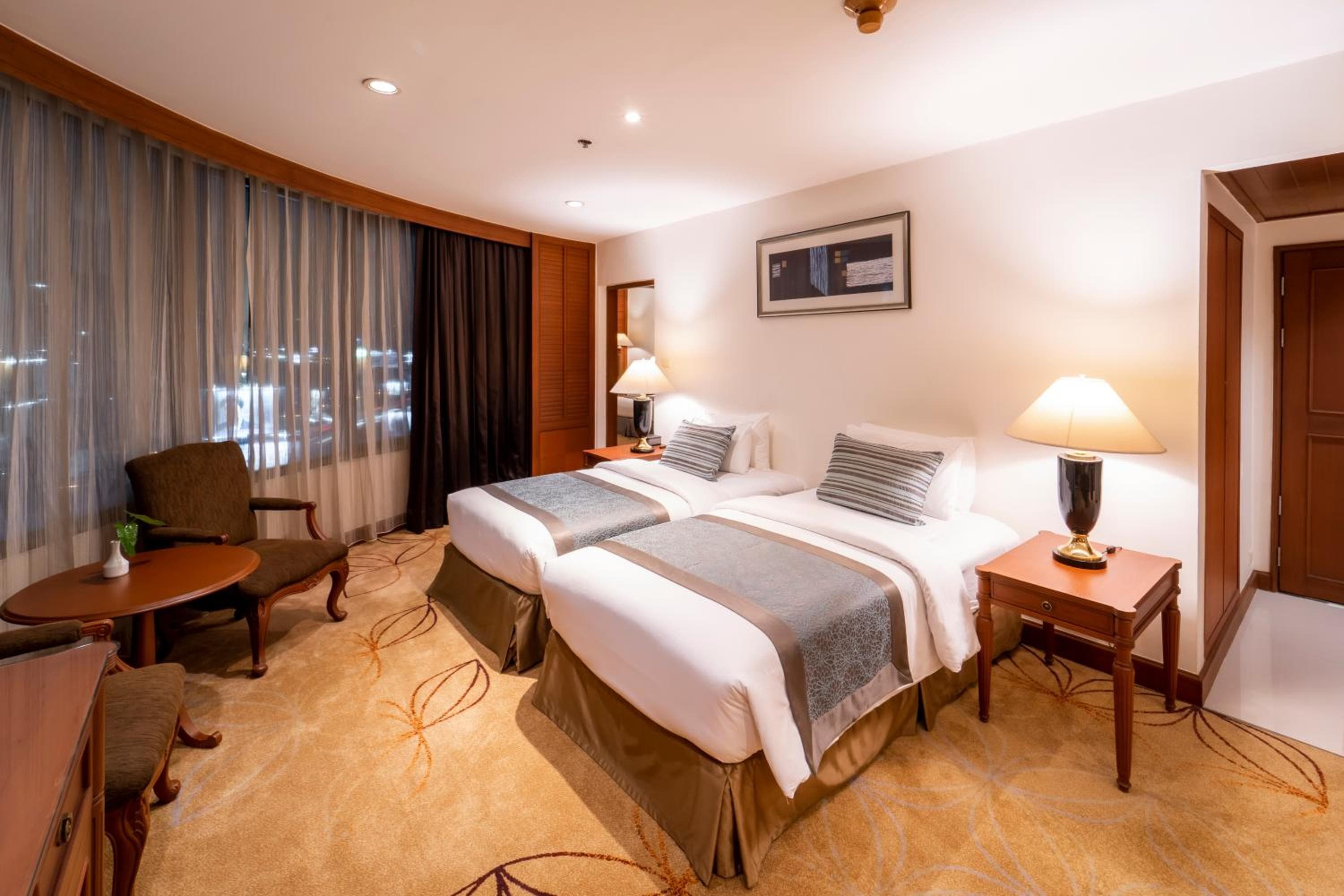 Century Park Hotel — 13