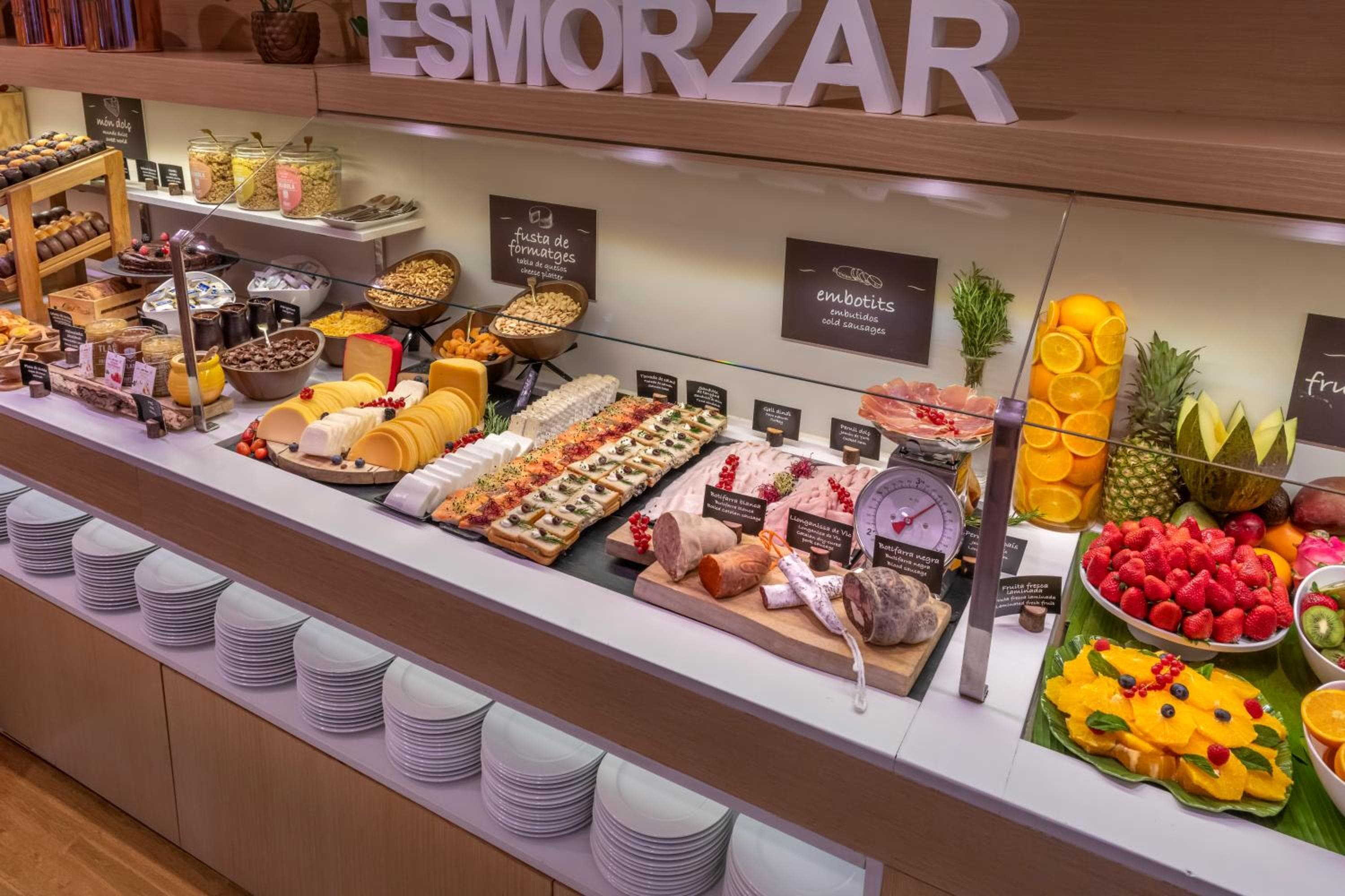 Hotel SERHS Rivoli Rambla — 28