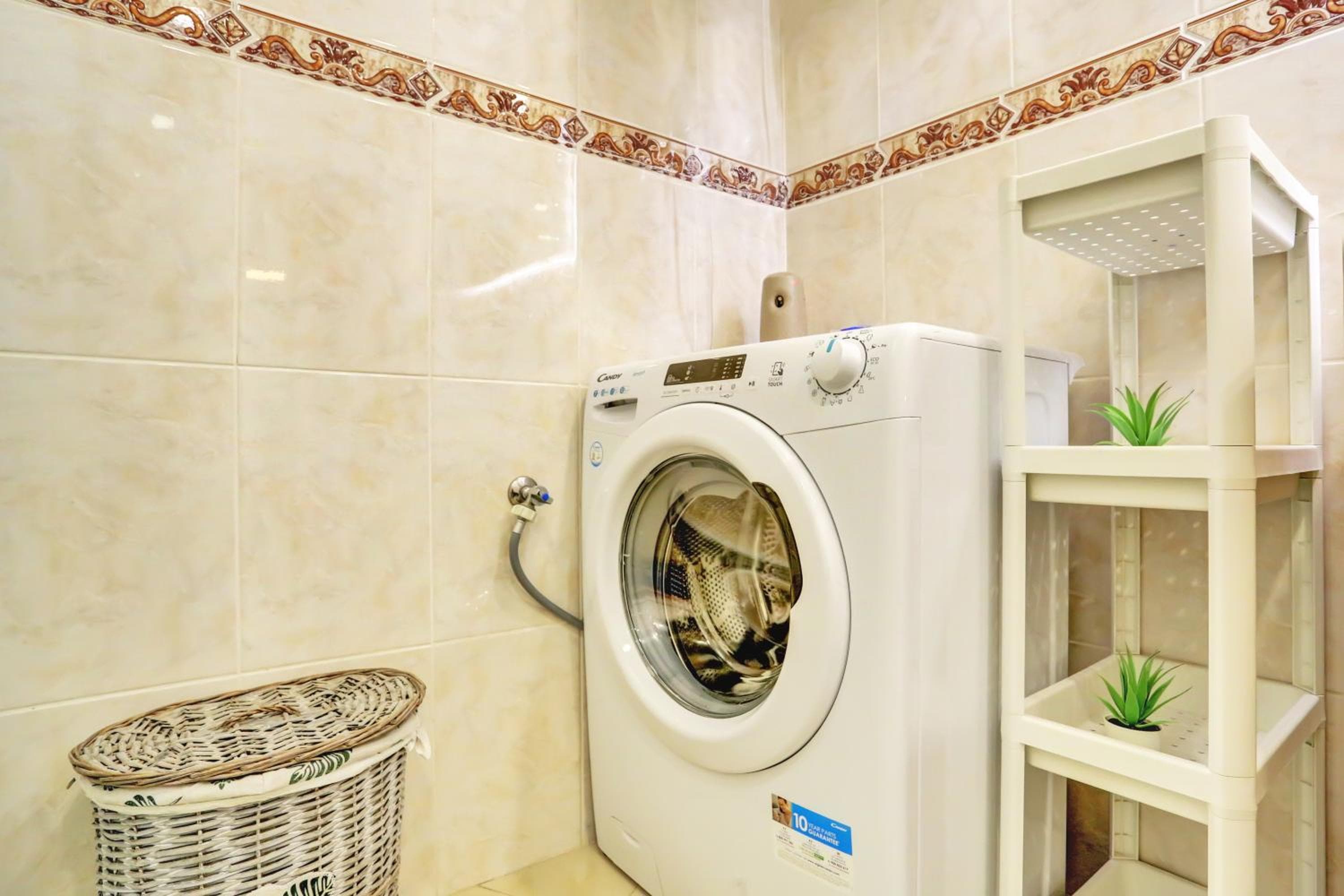 LUXORY DREAMY SUNSET, SeaFront, Direct Access To The Promenade,Wifi,Pool,Free Parking — 3