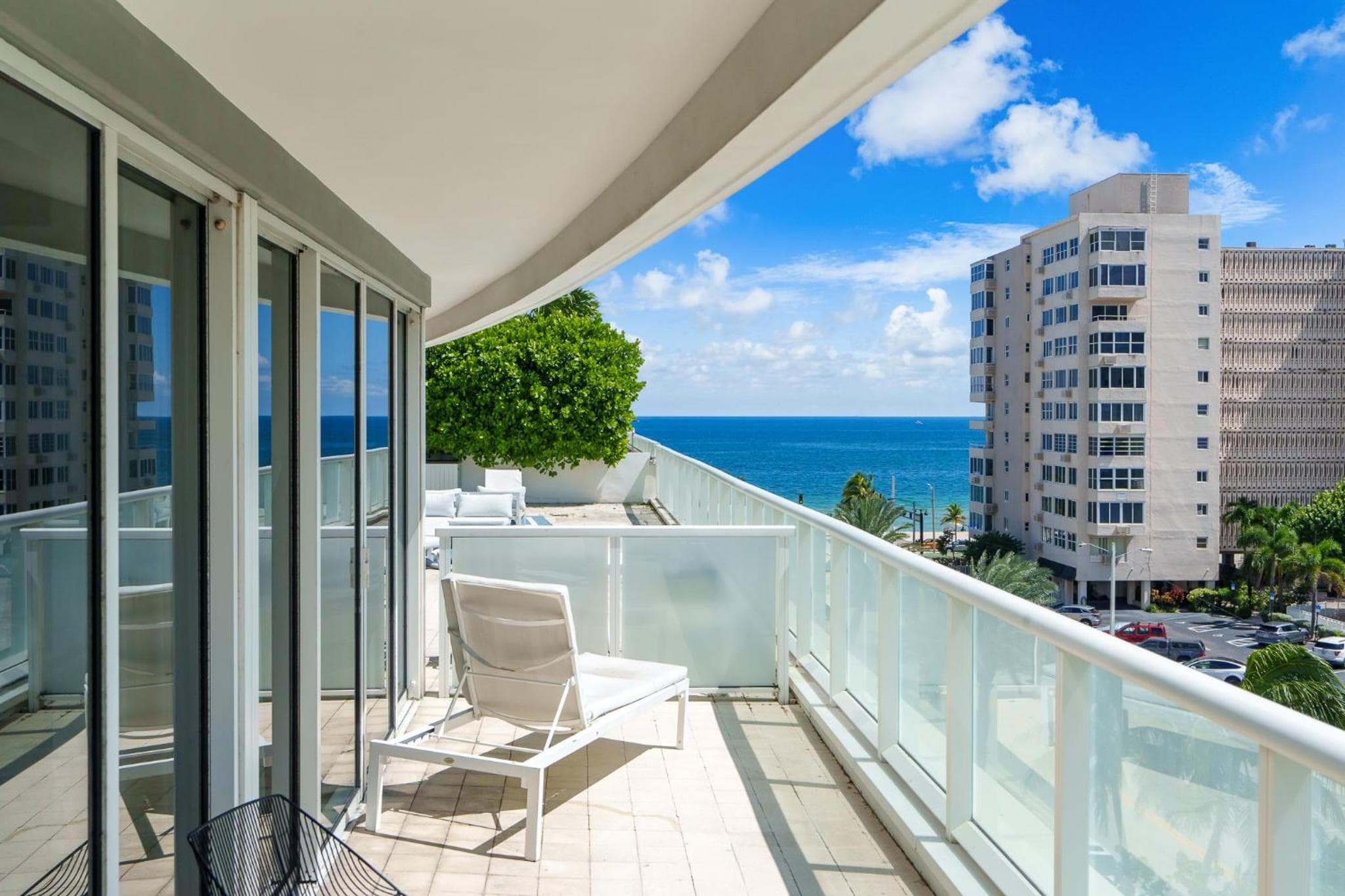 2BR W Residence FLL, 2 pools, hot tub, large balcony, OCEAN VIEWS — 29