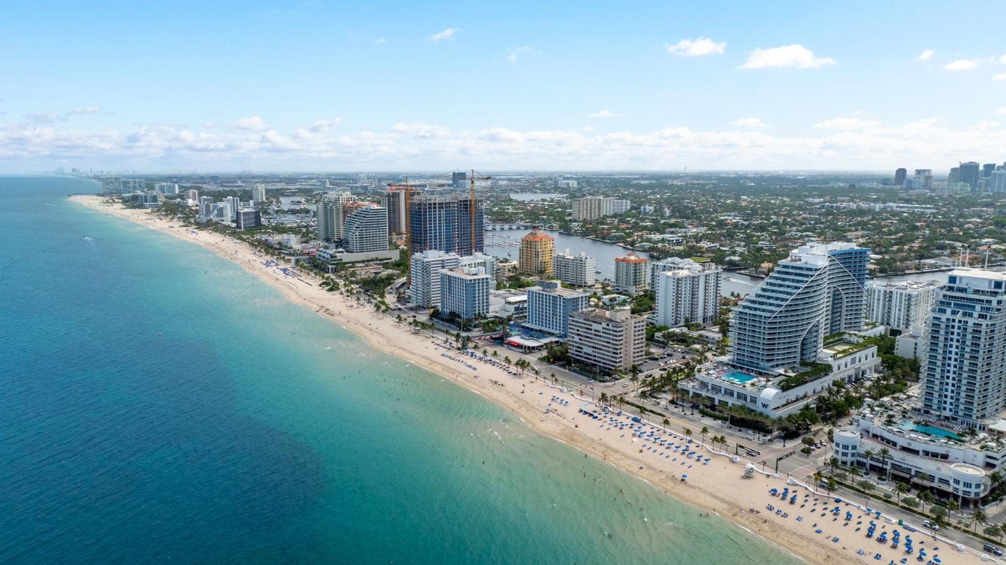 2BR W Residence FLL, 2 pools, hot tub, large balcony, OCEAN VIEWS — 9
