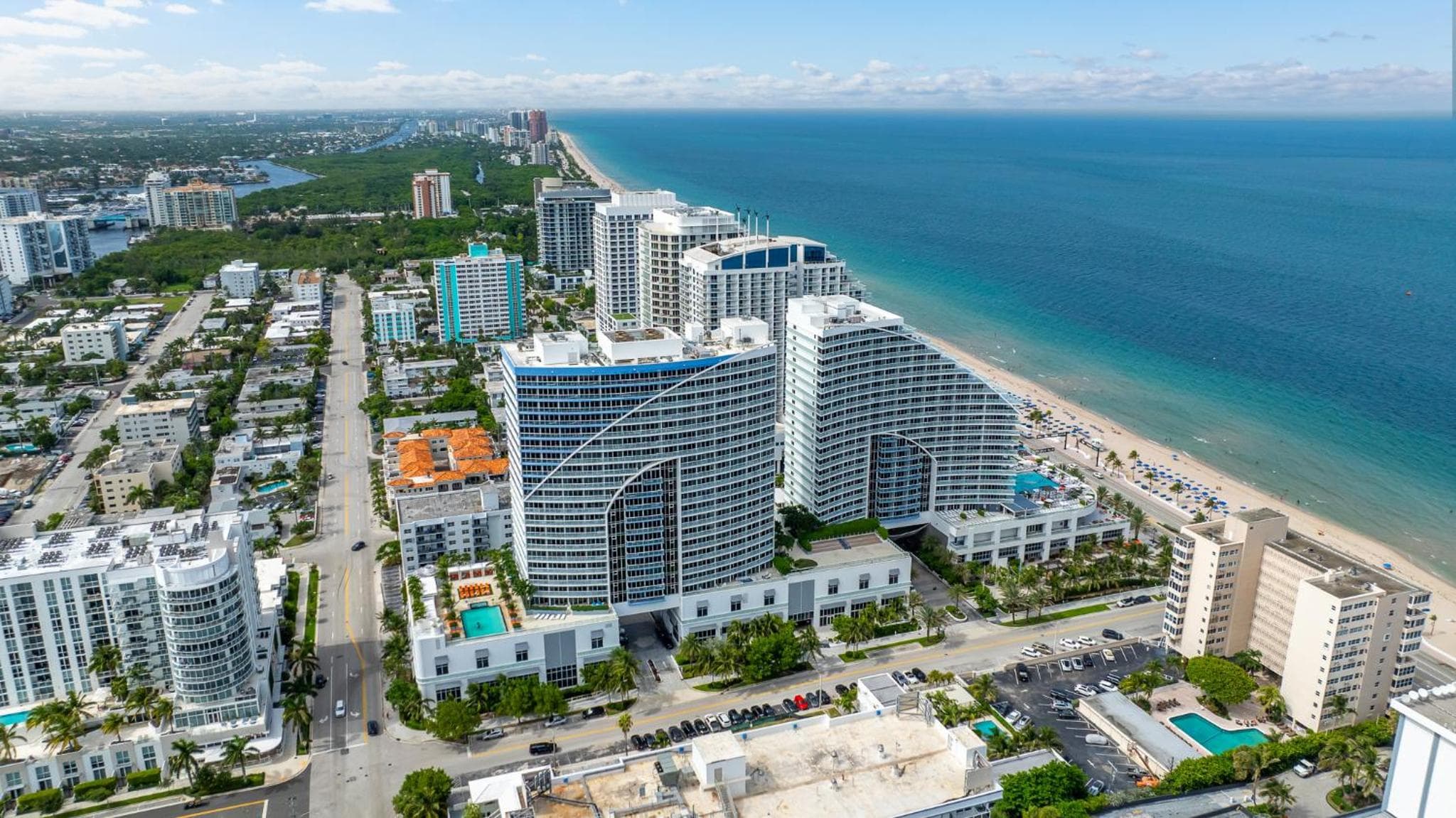 2BR W Residence FLL, 2 pools, hot tub, large balcony, OCEAN VIEWS — 6