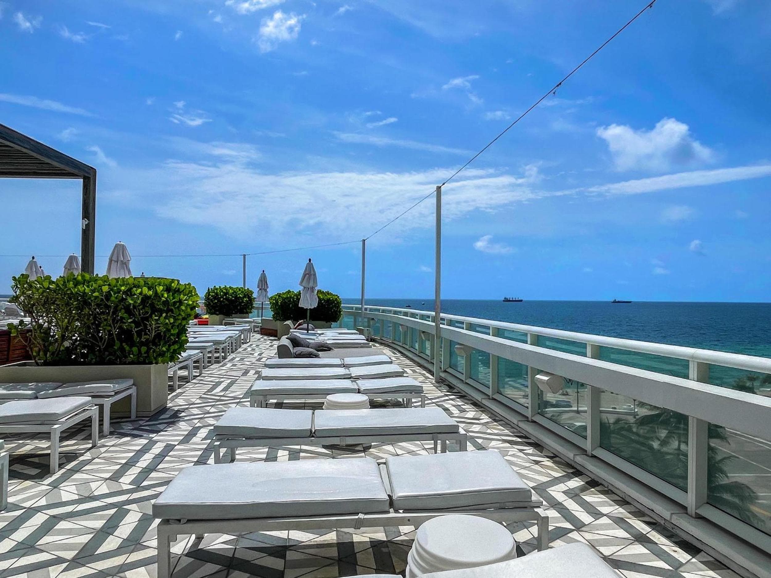 2BR W Residence FLL, 2 pools, hot tub, large balcony, OCEAN VIEWS — 22