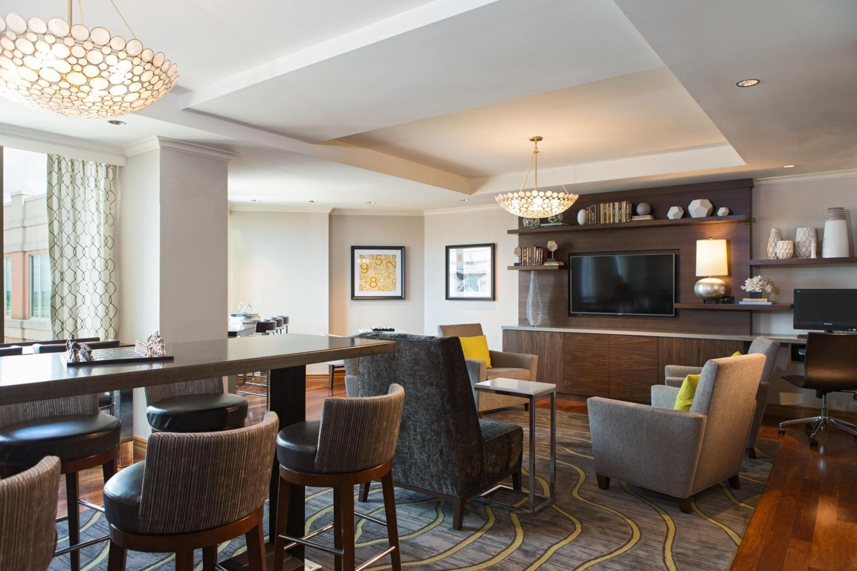Renaissance Tampa International Plaza Hotel — 18