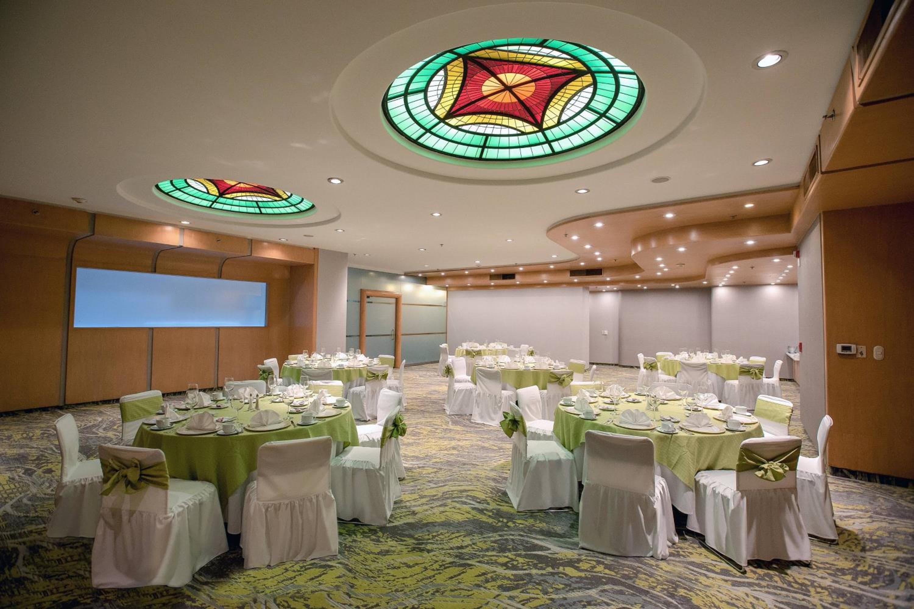 Courtyard by Marriott Mexico City Revolucion — 29