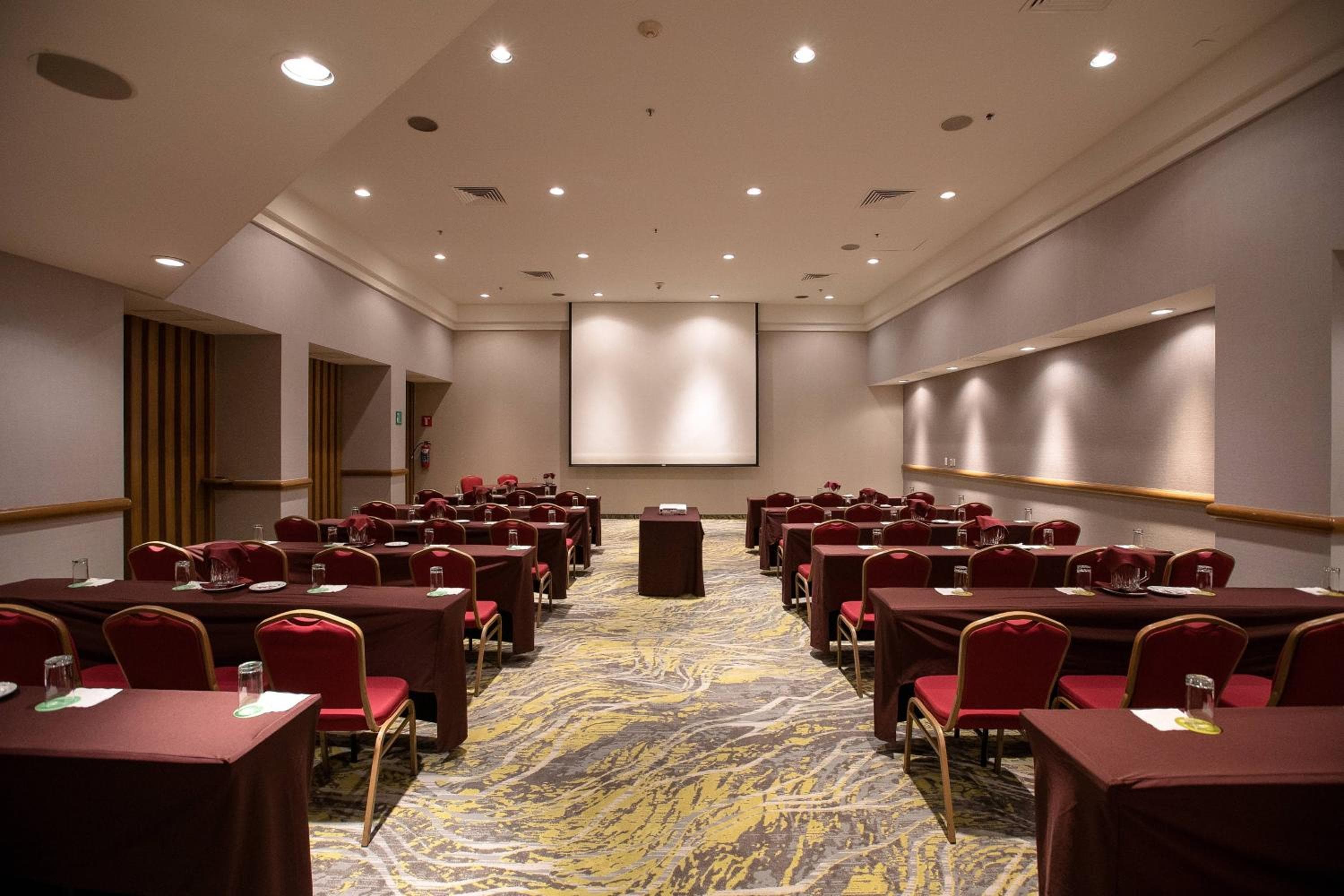 Courtyard by Marriott Mexico City Revolucion — 5