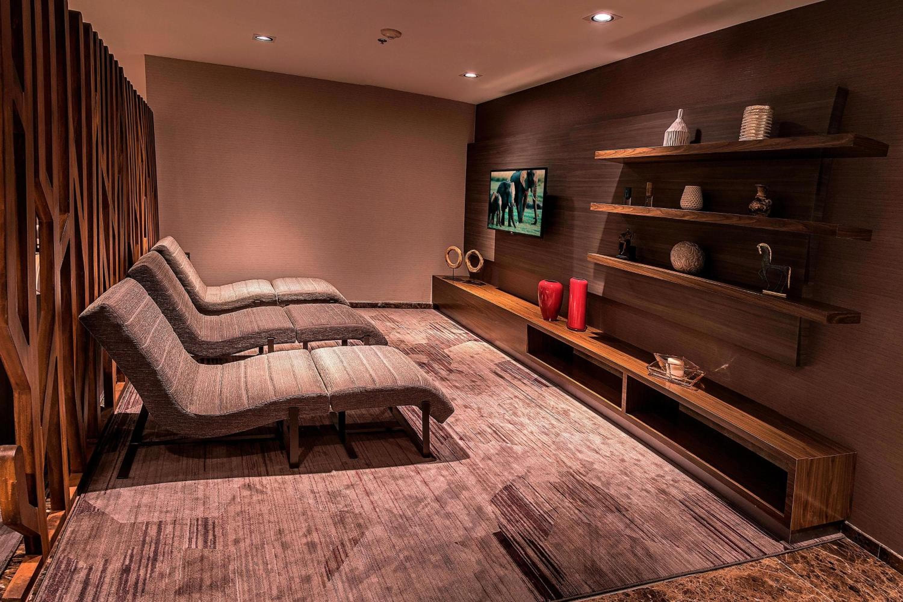Courtyard by Marriott Mexico City Revolucion — 4