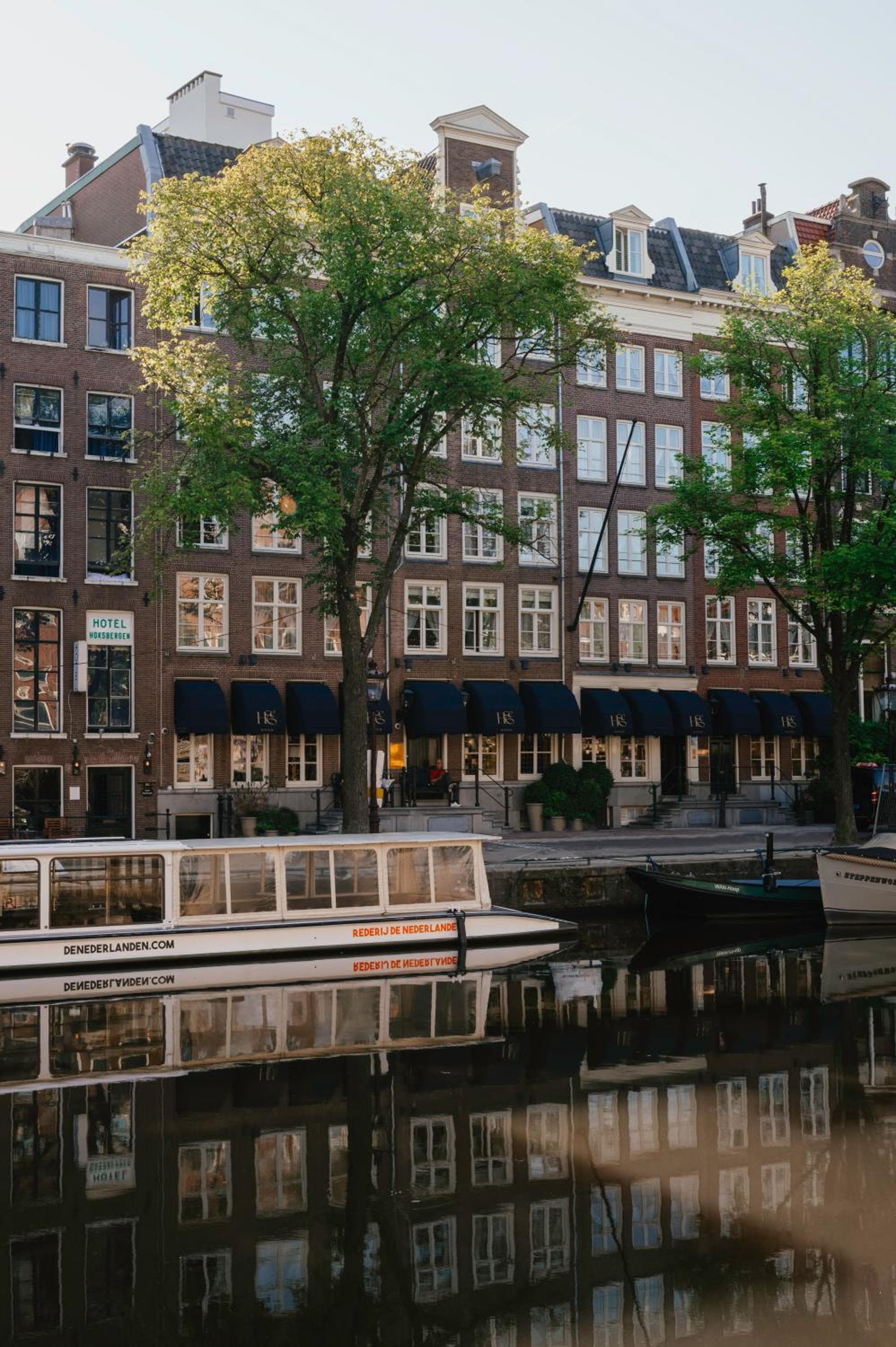Hotel Estheréa hotel, Singel 303 - 309, Amsterdam, Netherlands — photo 1