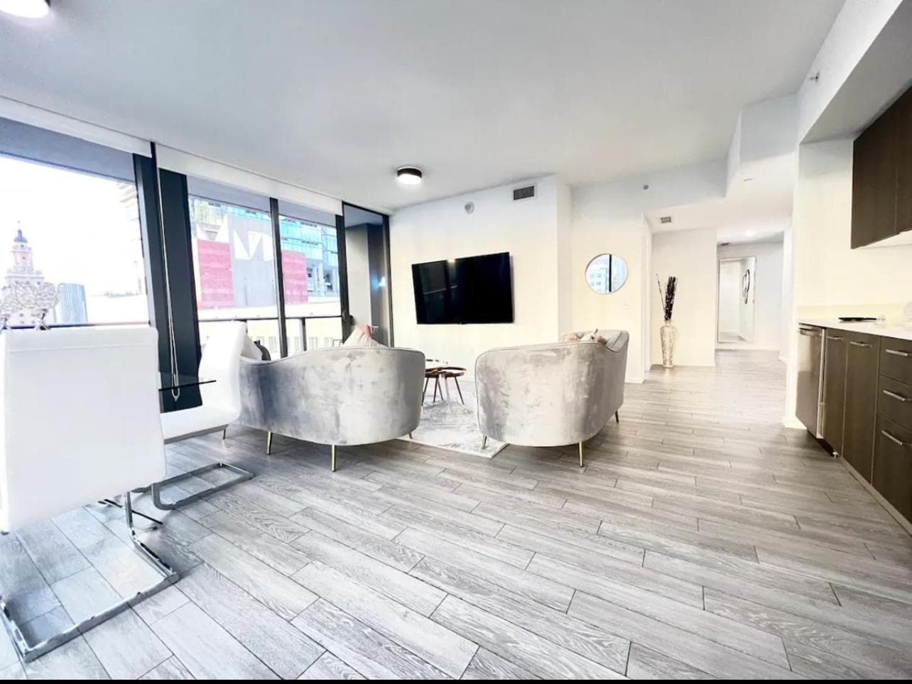 3BR, King Beds 3BA, Biscayne Bay Luxury Ambiance — 17