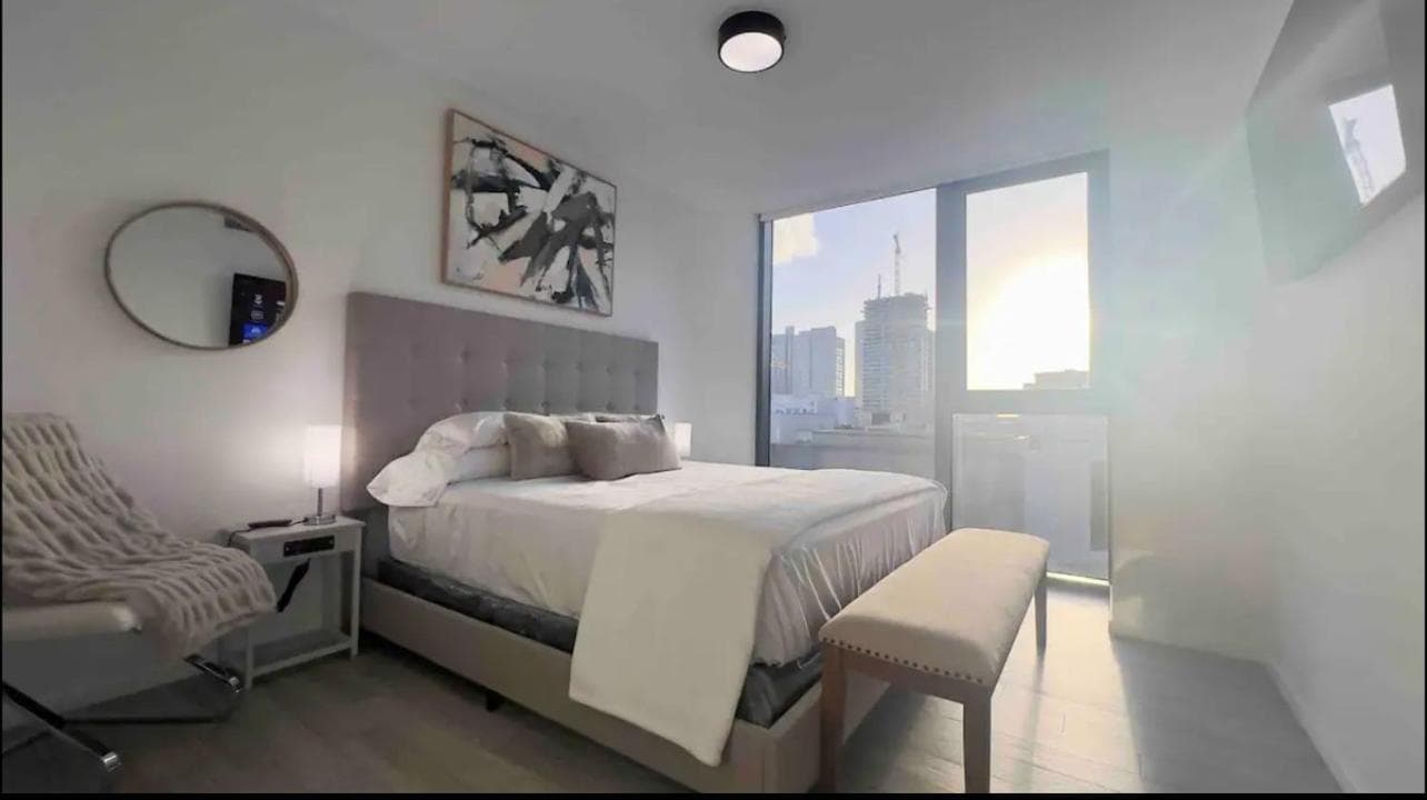 3BR, King Beds 3BA, Biscayne Bay Luxury Ambiance — 11