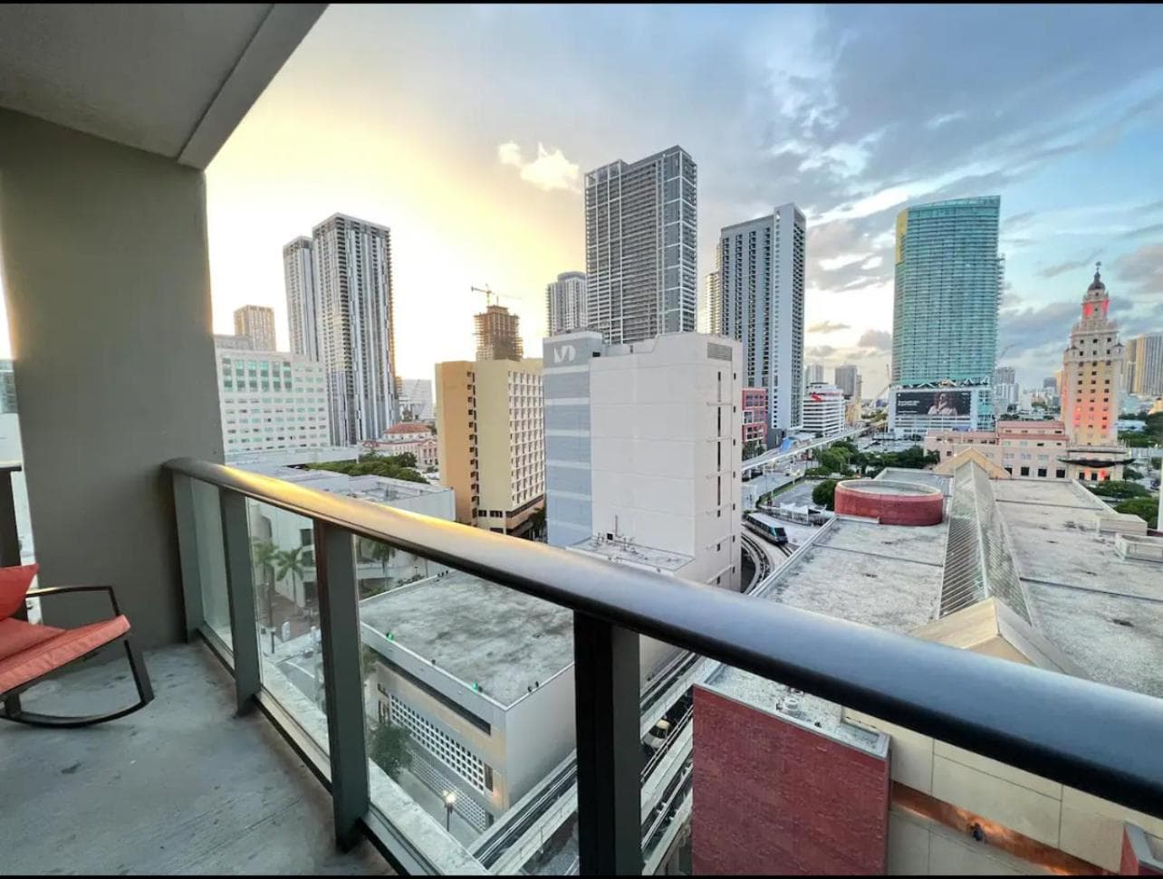3BR, King Beds 3BA, Biscayne Bay Luxury Ambiance — 4