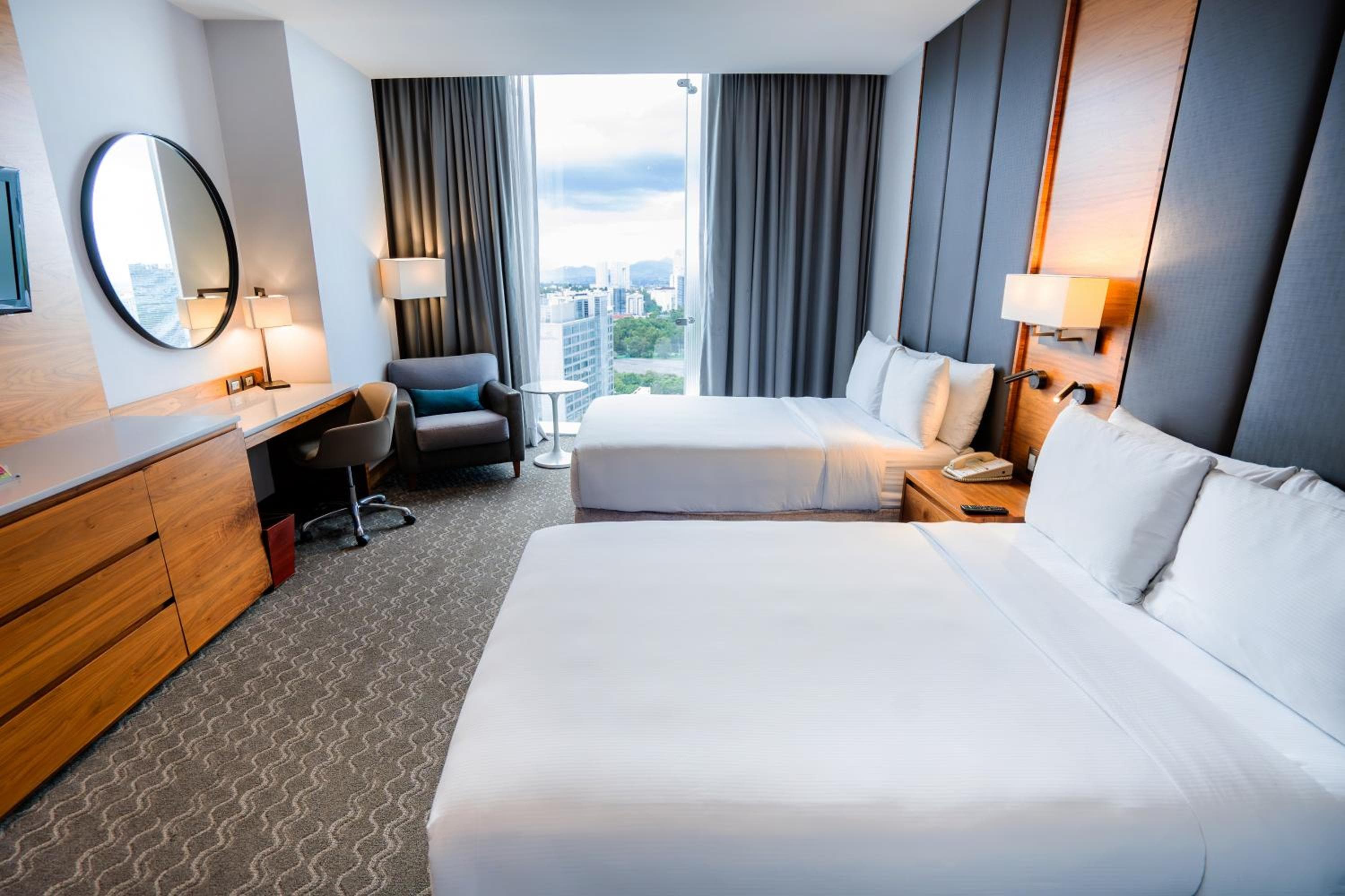 Doubletree By Hilton Mexico City Santa Fe — 23