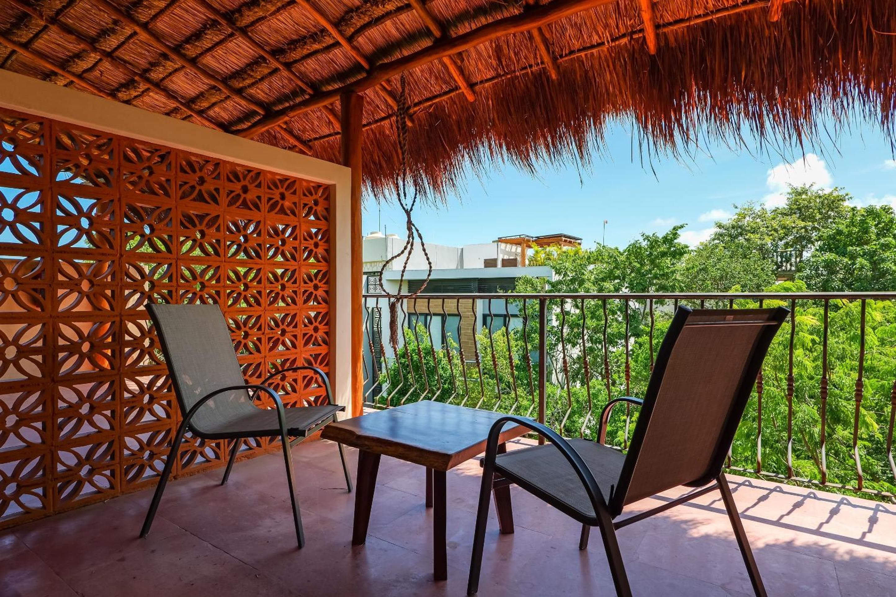Calea Tulum — 12