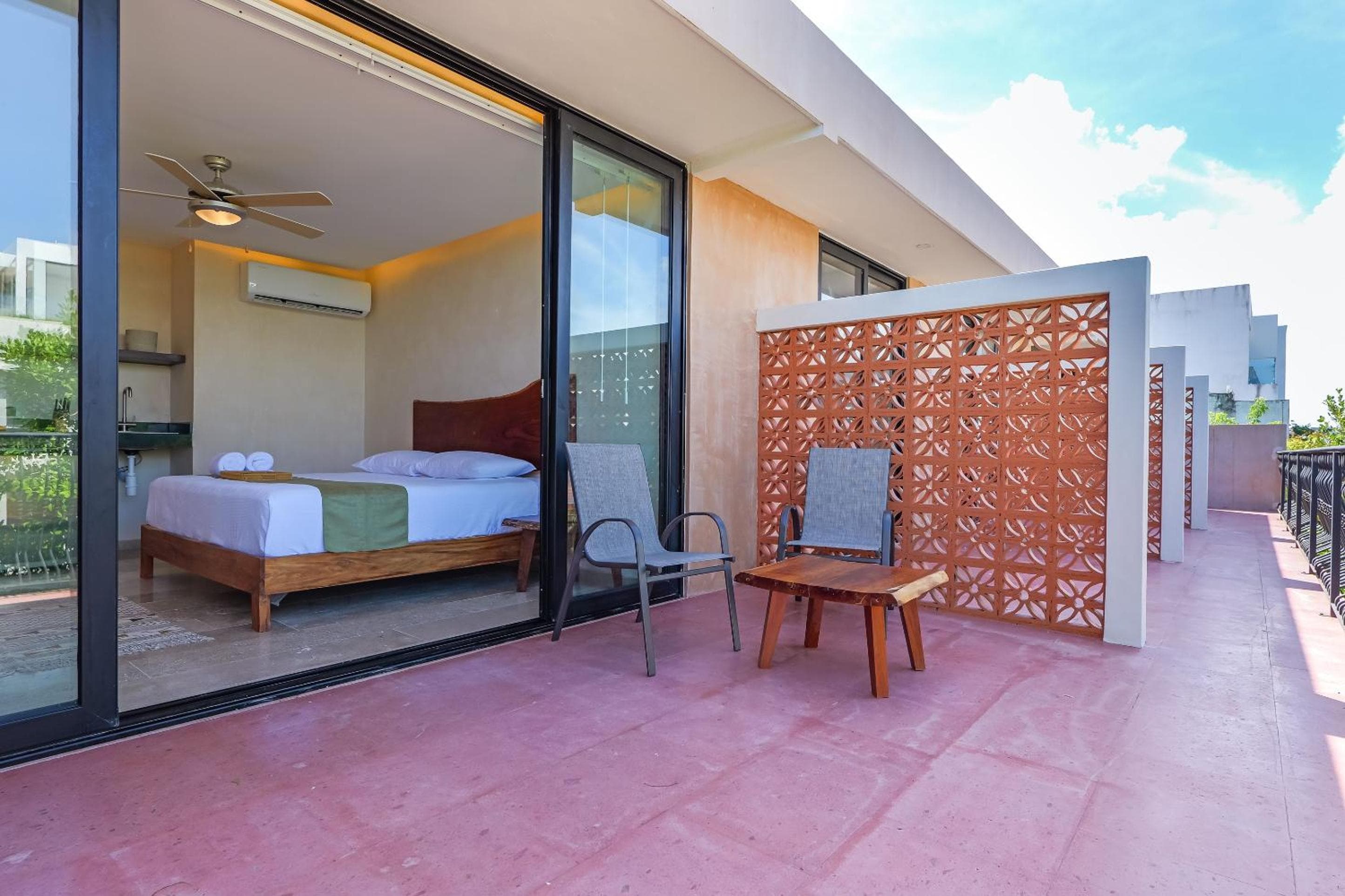 Calea Tulum — 15