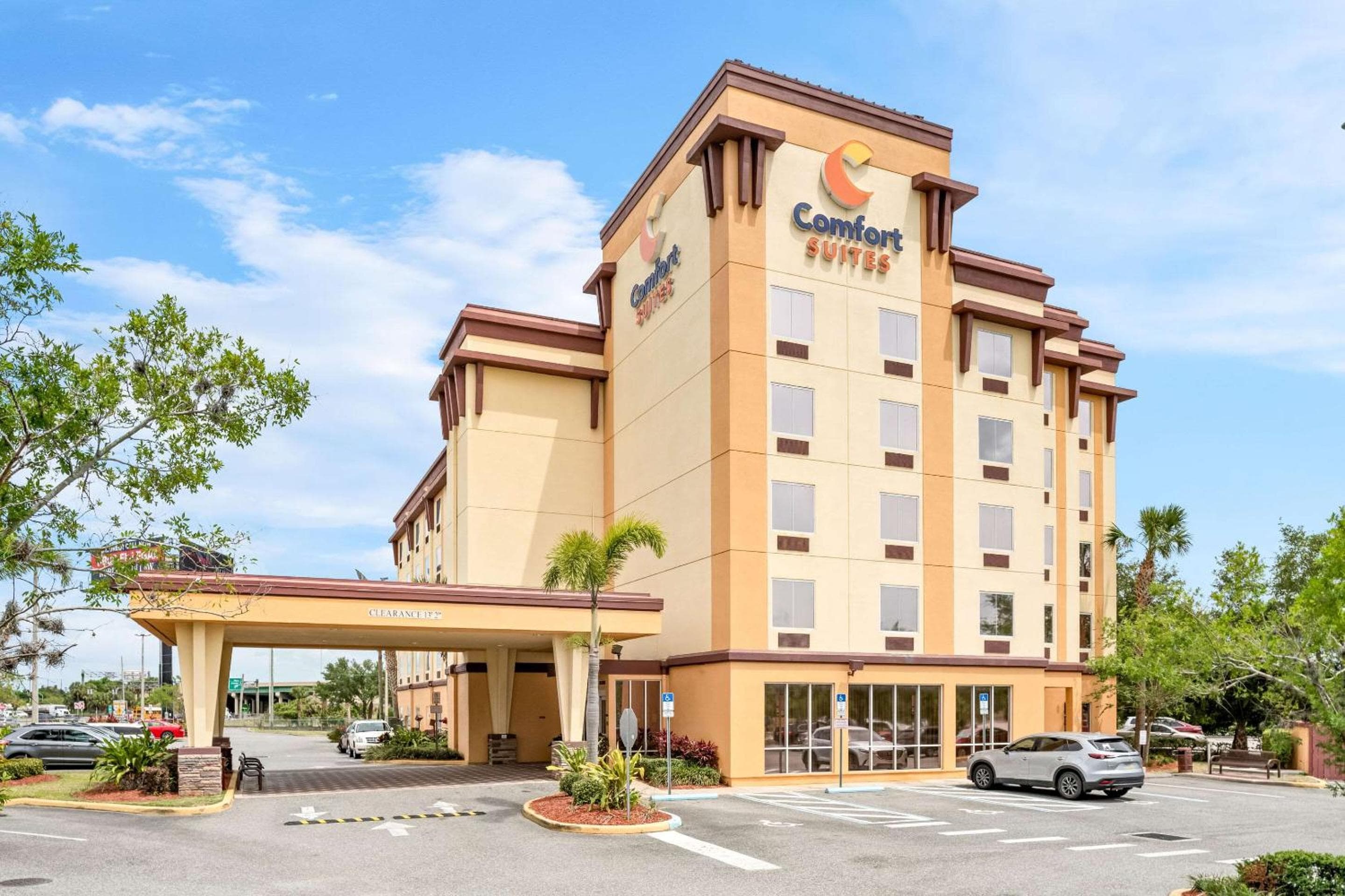 Comfort Suites Orlando Airport — 2