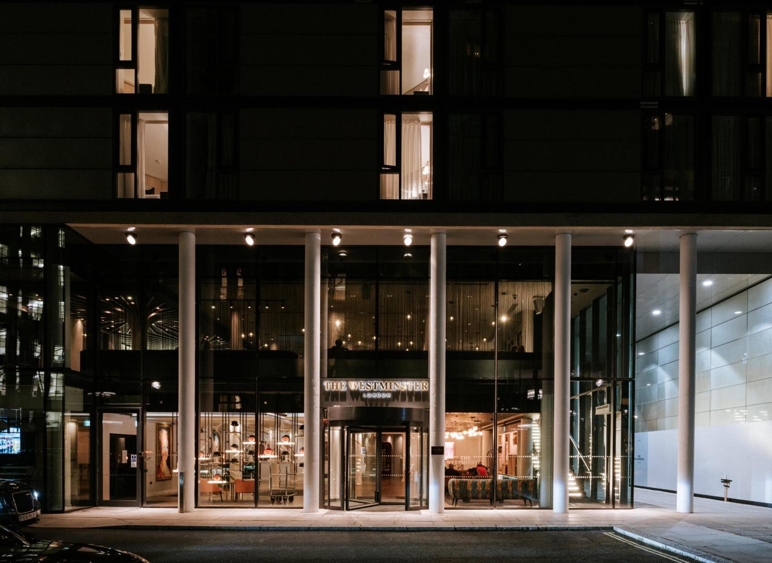 Riu Plaza London The Westminster hotel, 30 John Islip St, London, United Kingdom — photo 1
