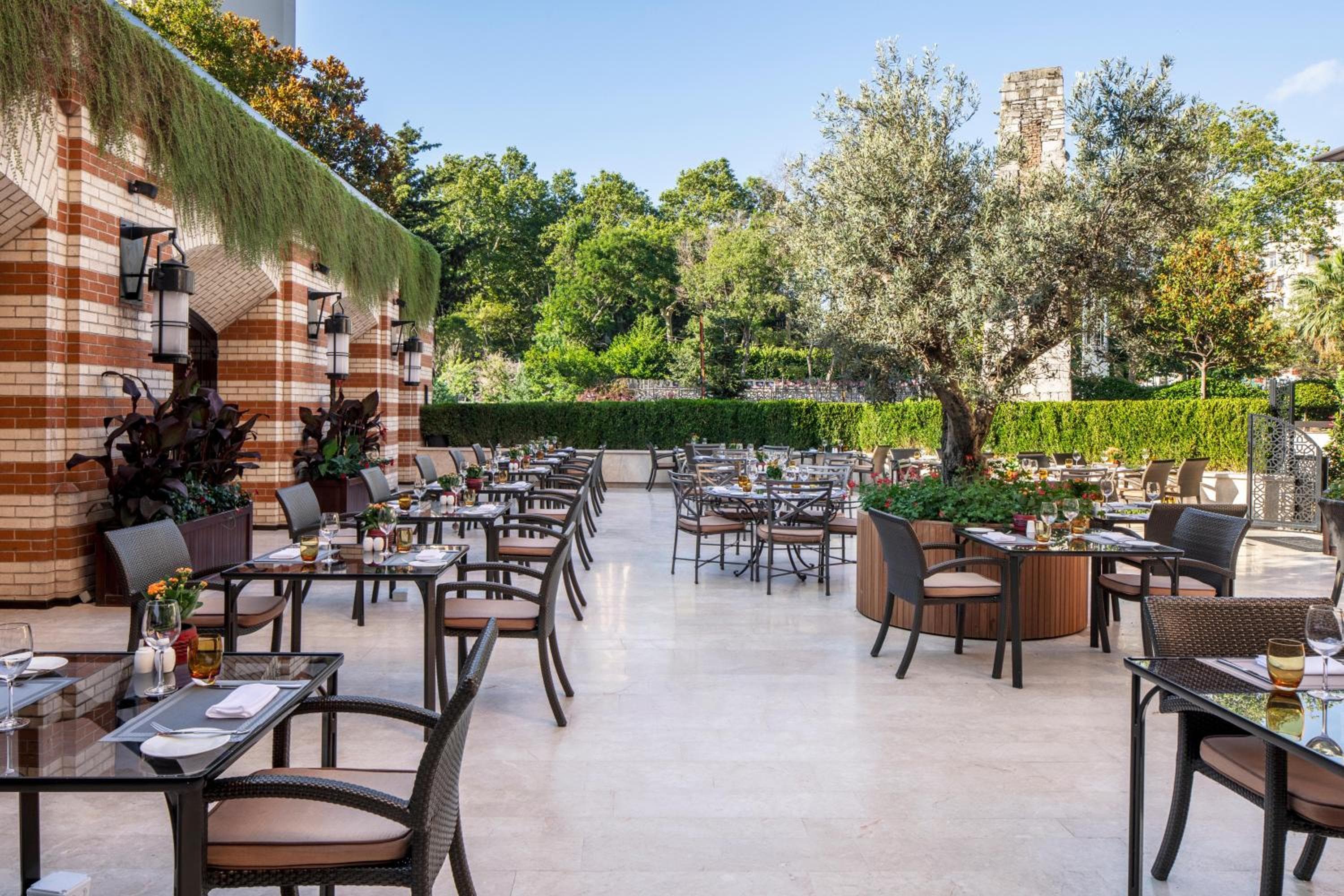 Divano Istanbul — 7