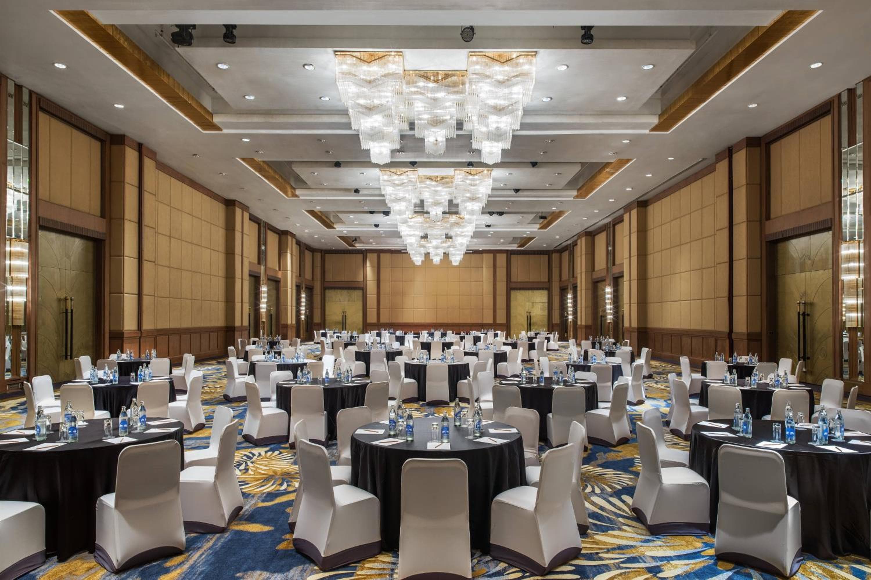 The Athenee Hotel, a Luxury Collection Hotel, Bangkok — 21