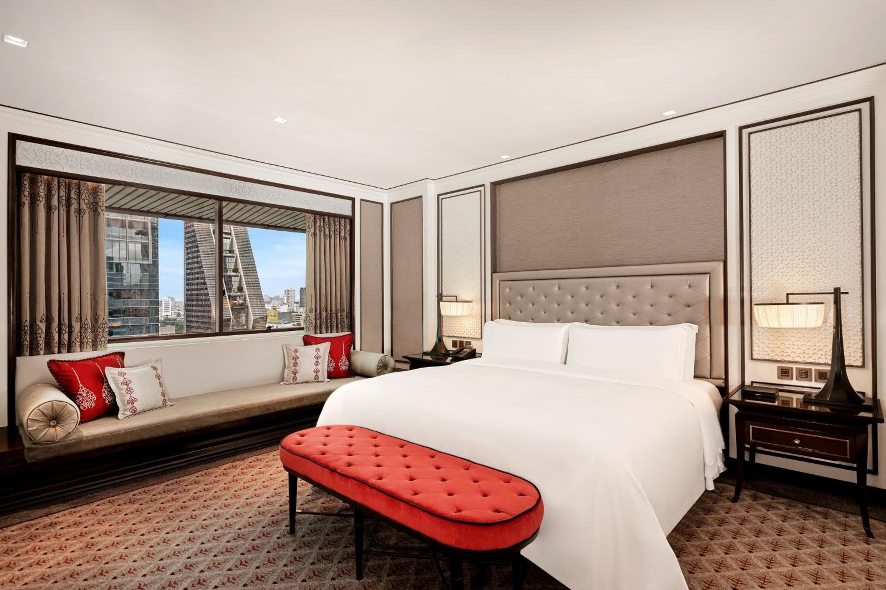 The Athenee Hotel, a Luxury Collection Hotel, Bangkok — 23