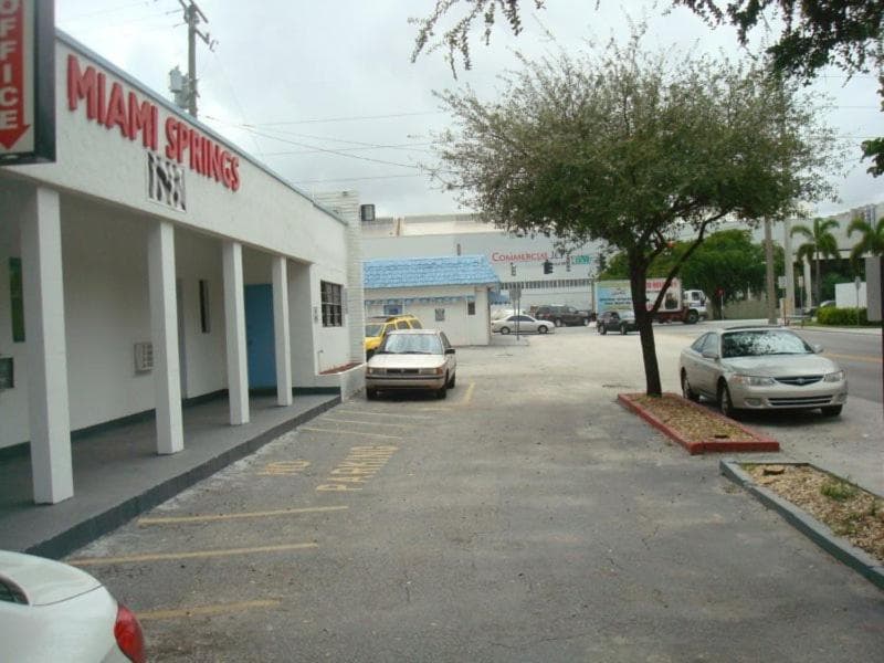 Locanda di Miami Springs — 11