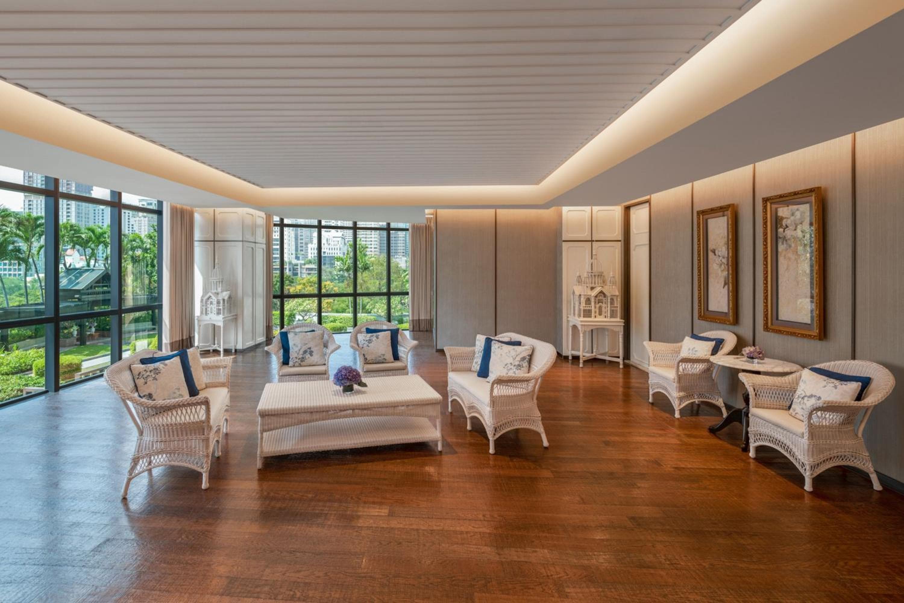 The Athenee Hotel, a Luxury Collection Hotel, Bangkok — 8