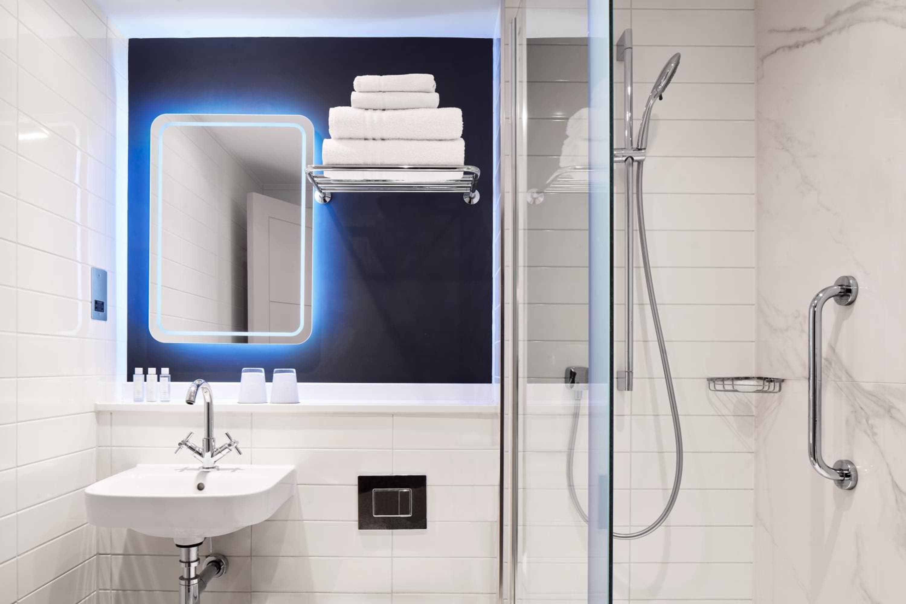 Strand Palace hotel, 372 Strand, London, United Kingdom — photo 8