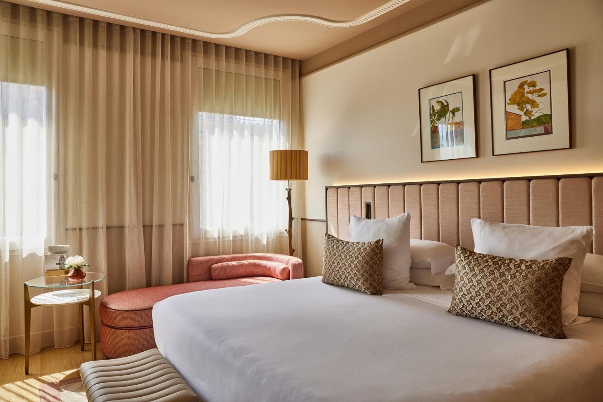 Gran Hotel Central, Pequeños Hoteles de Lujo — 26