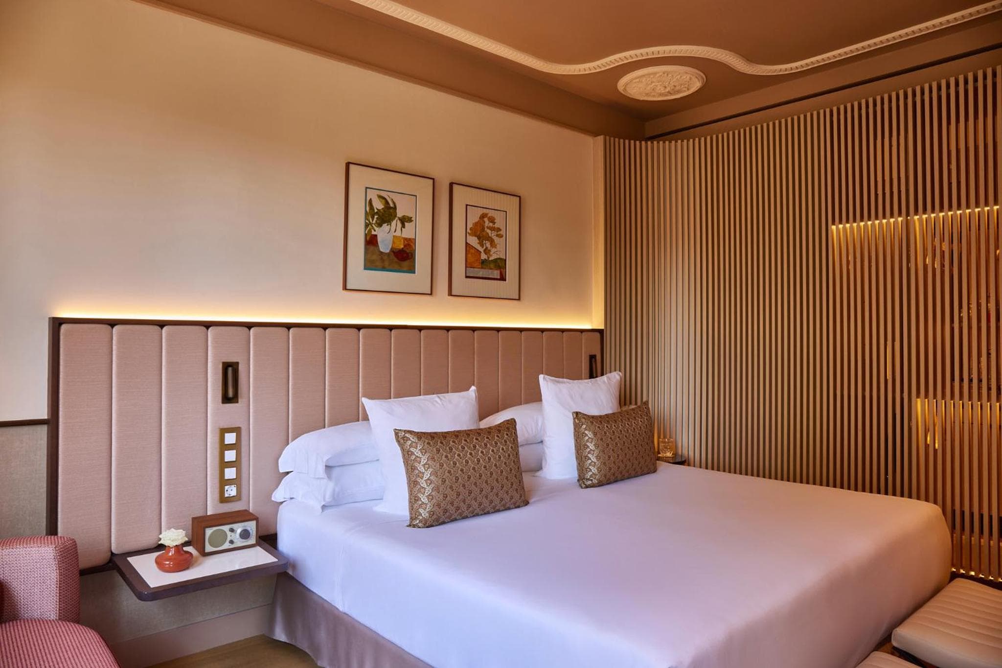 Gran Hotel Central, Pequeños Hoteles de Lujo — 27