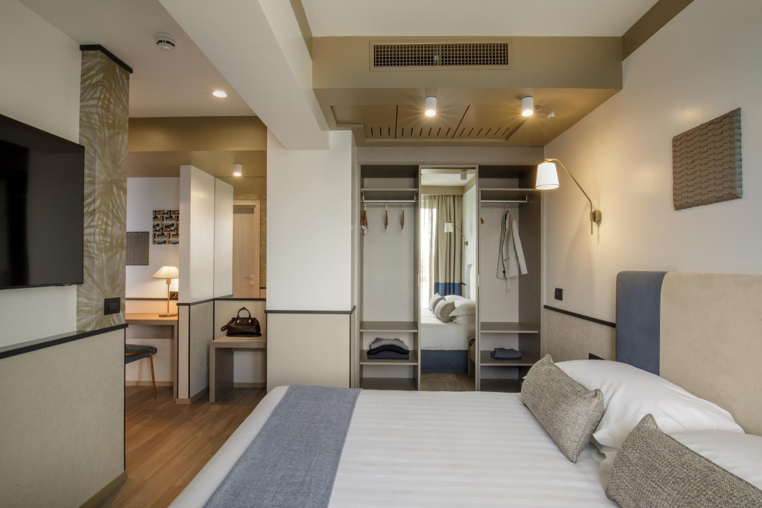 Hotel Domidea — 21