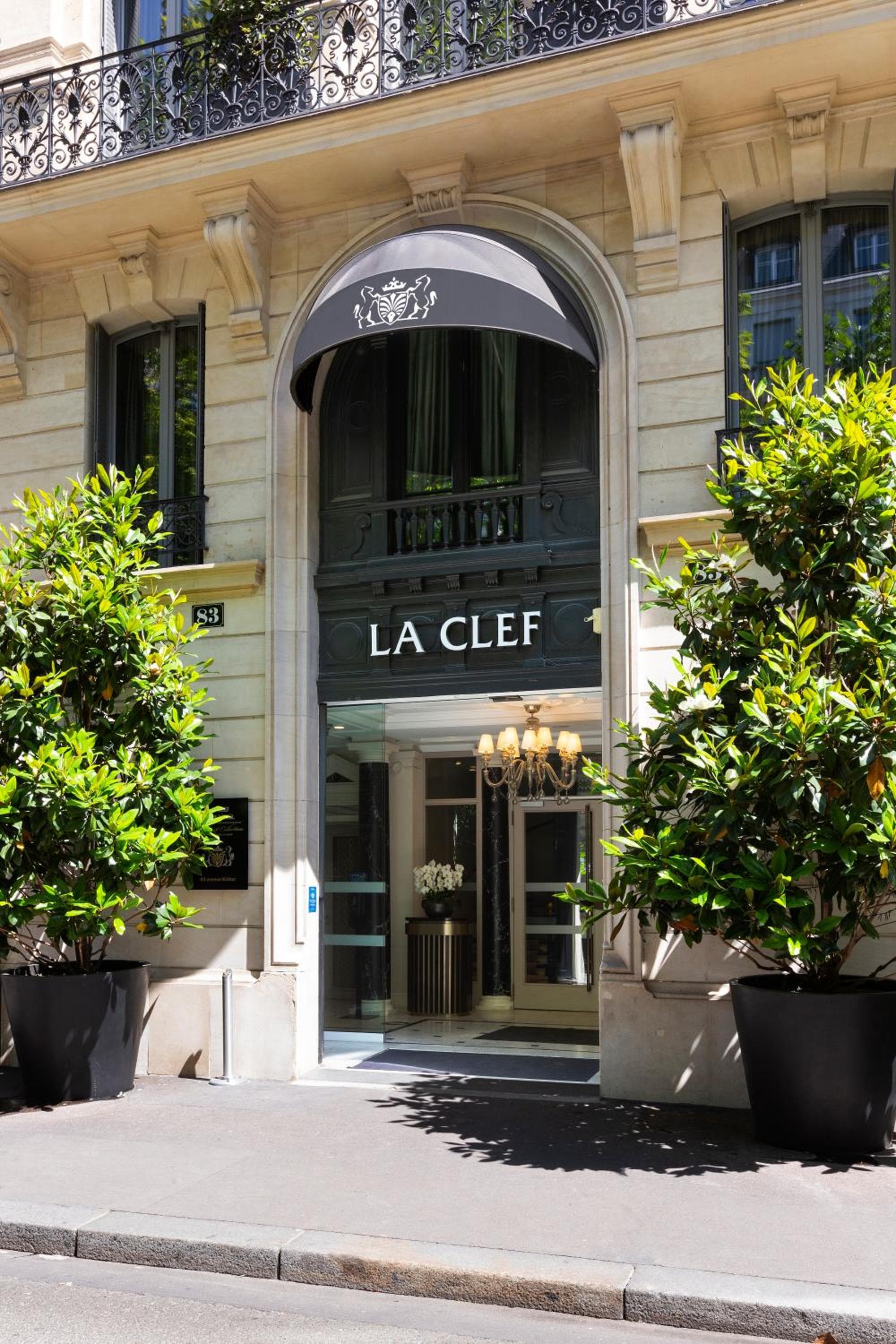 La Clef Tour Eiffel París de The Crest Collection — 2