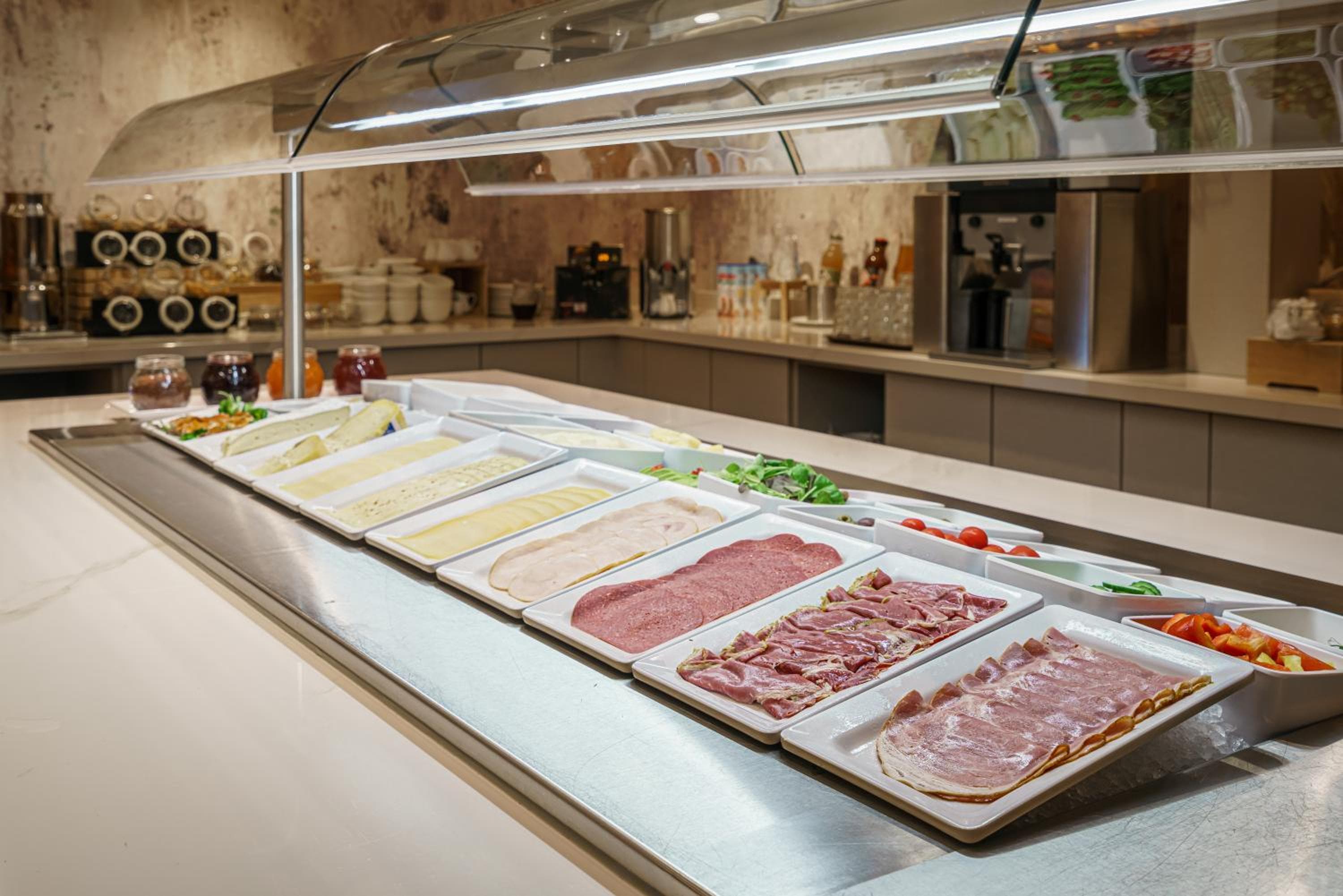 Monet Garden Hotel Amsterdam hotel, Valkenburgerstraat 76, Amsterdam, Netherlands — photo 7