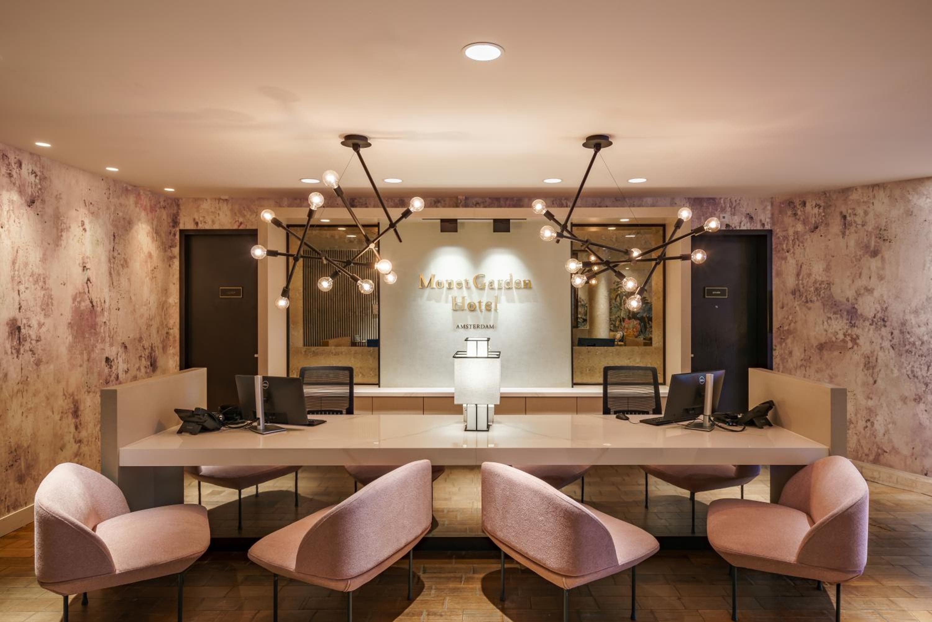 Monet Garden Hotel Amsterdam hotel, Valkenburgerstraat 76, Amsterdam, Netherlands — photo 2