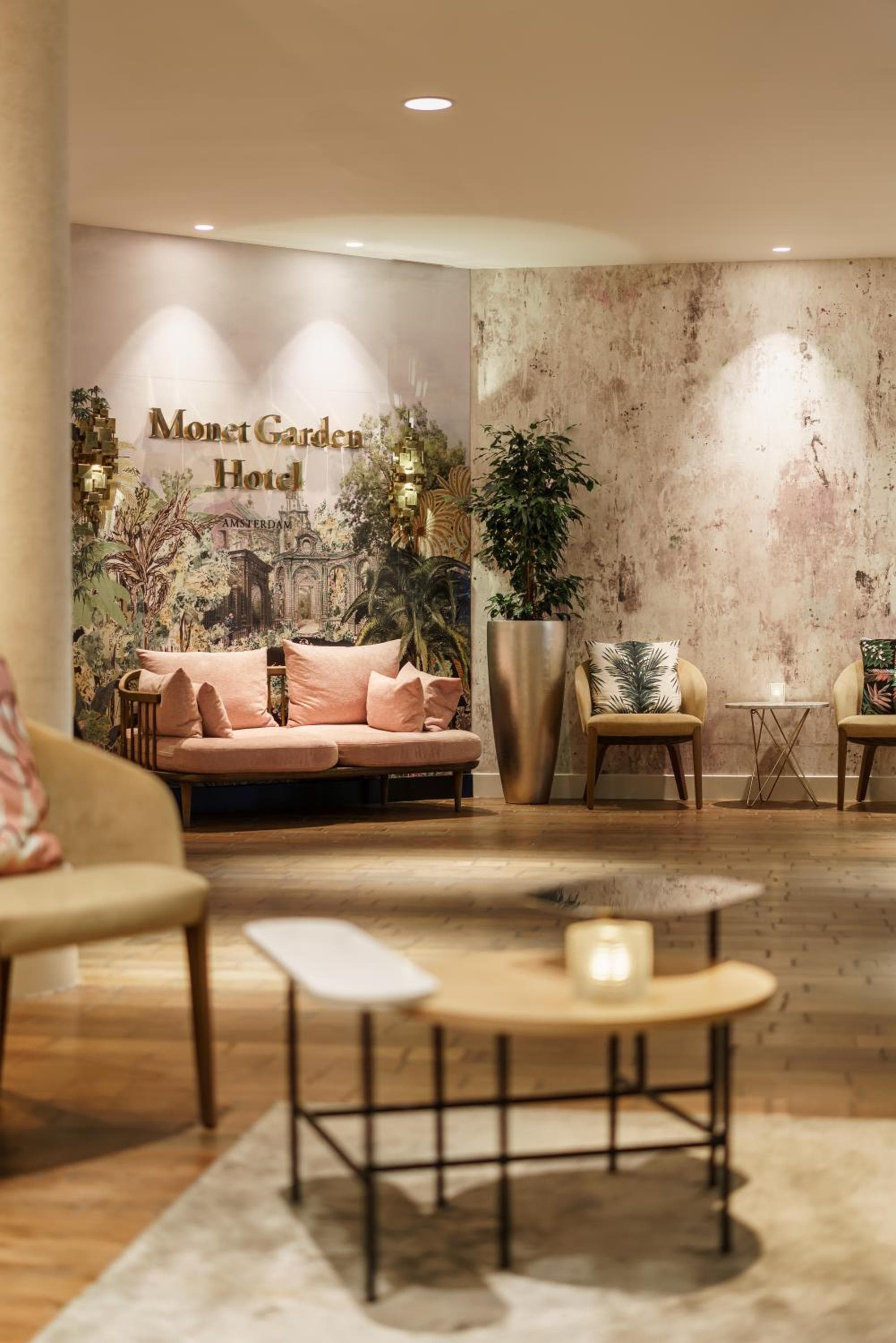 Monet Garden Hotel Amsterdam hotel, Valkenburgerstraat 76, Amsterdam, Netherlands — photo 3