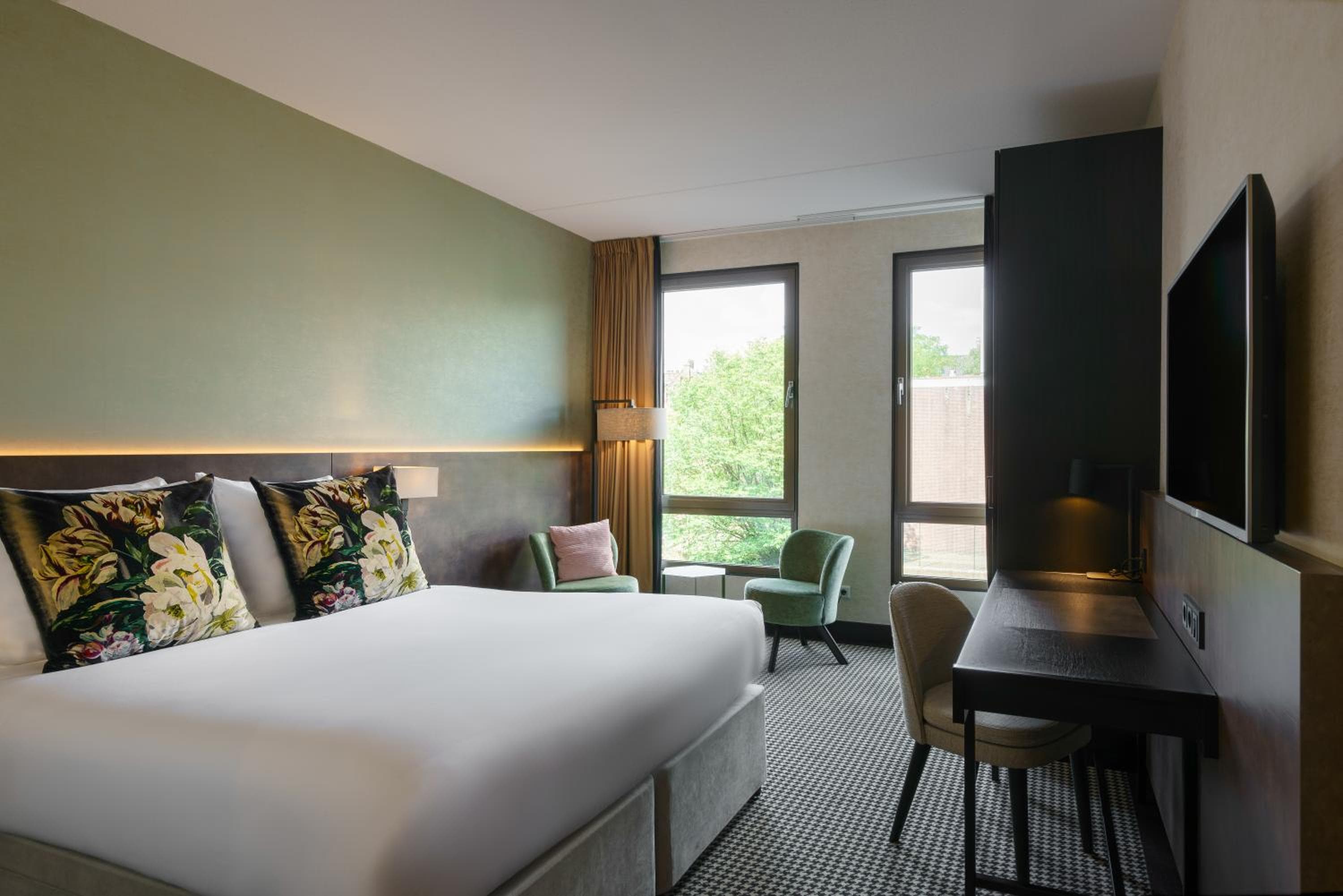 Monet Garden Hotel Amsterdam hotel, Valkenburgerstraat 76, Amsterdam, Netherlands — photo 21