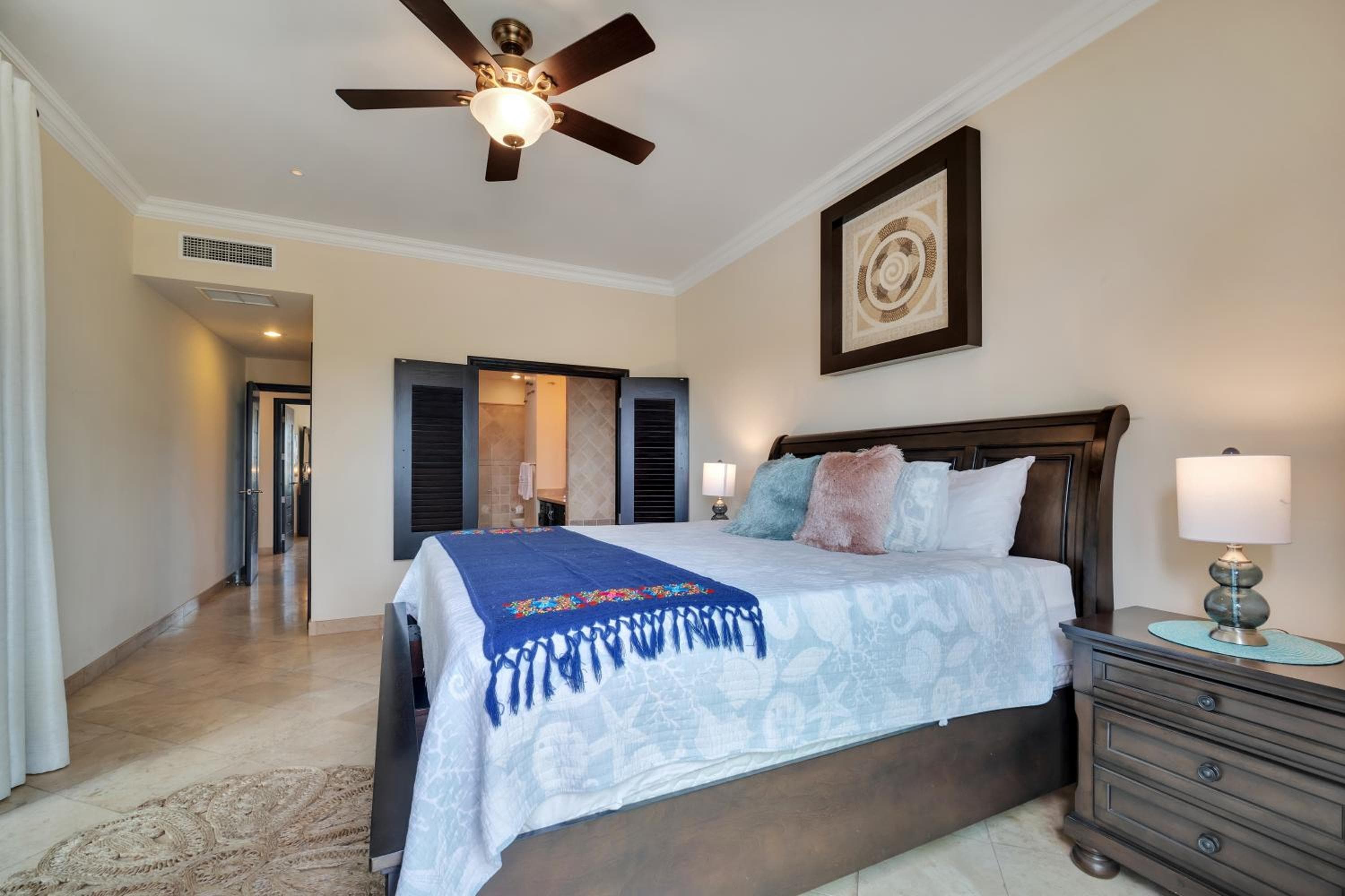 Relax in the Best Location Cabo San Lucas, Walk to the Beach — 15