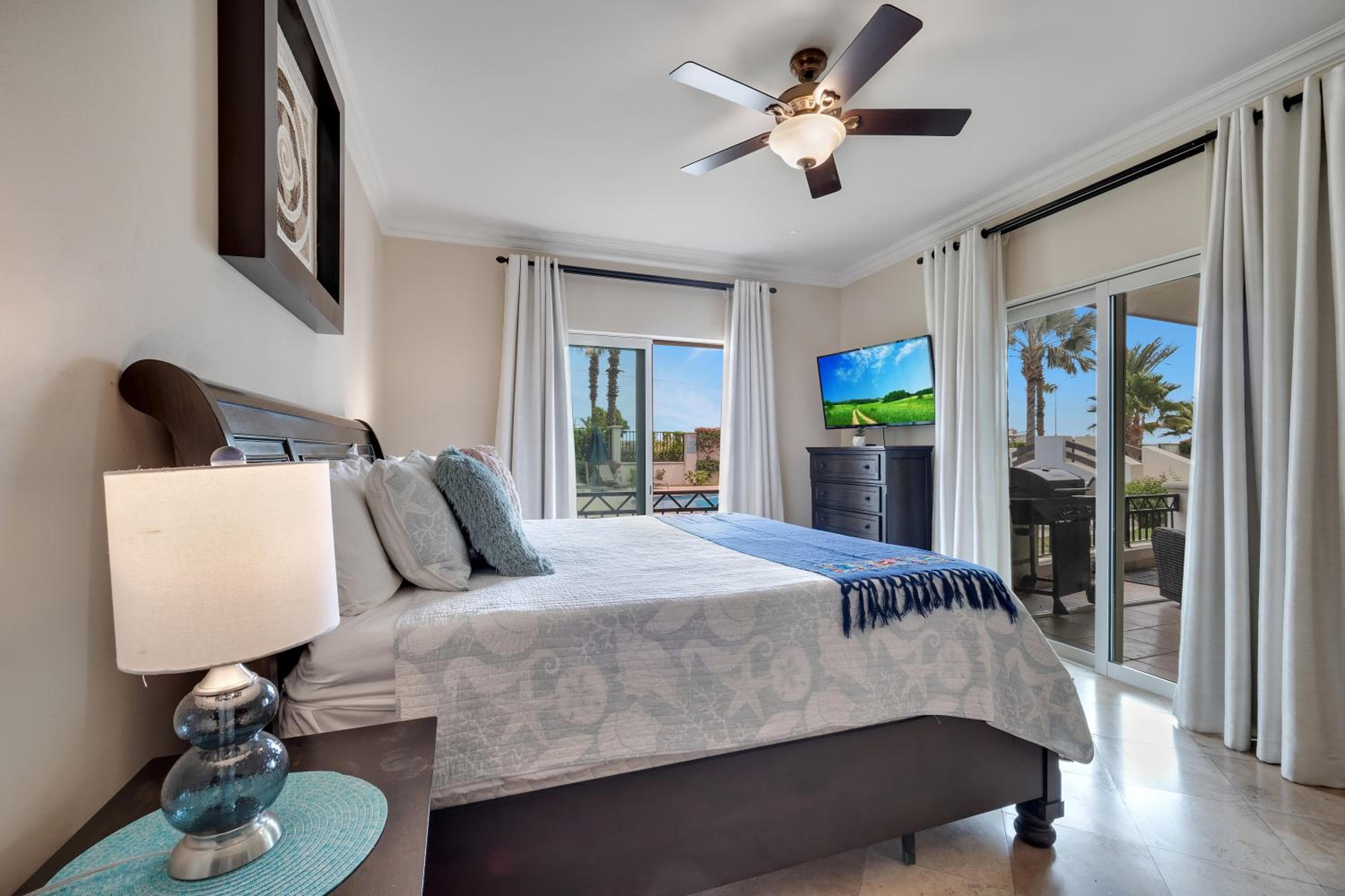 Relax in the Best Location Cabo San Lucas, Walk to the Beach — 14