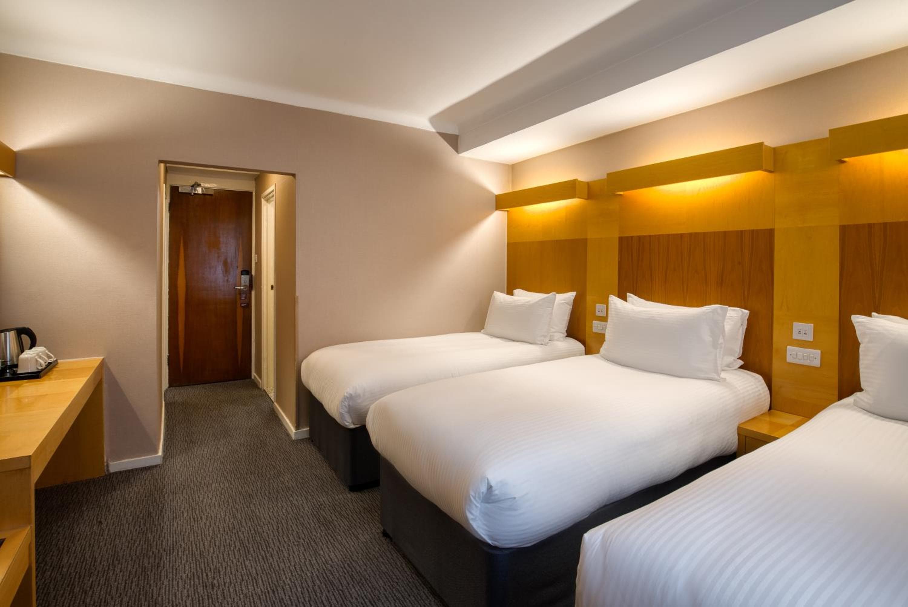 Tavistock Hotel — 15
