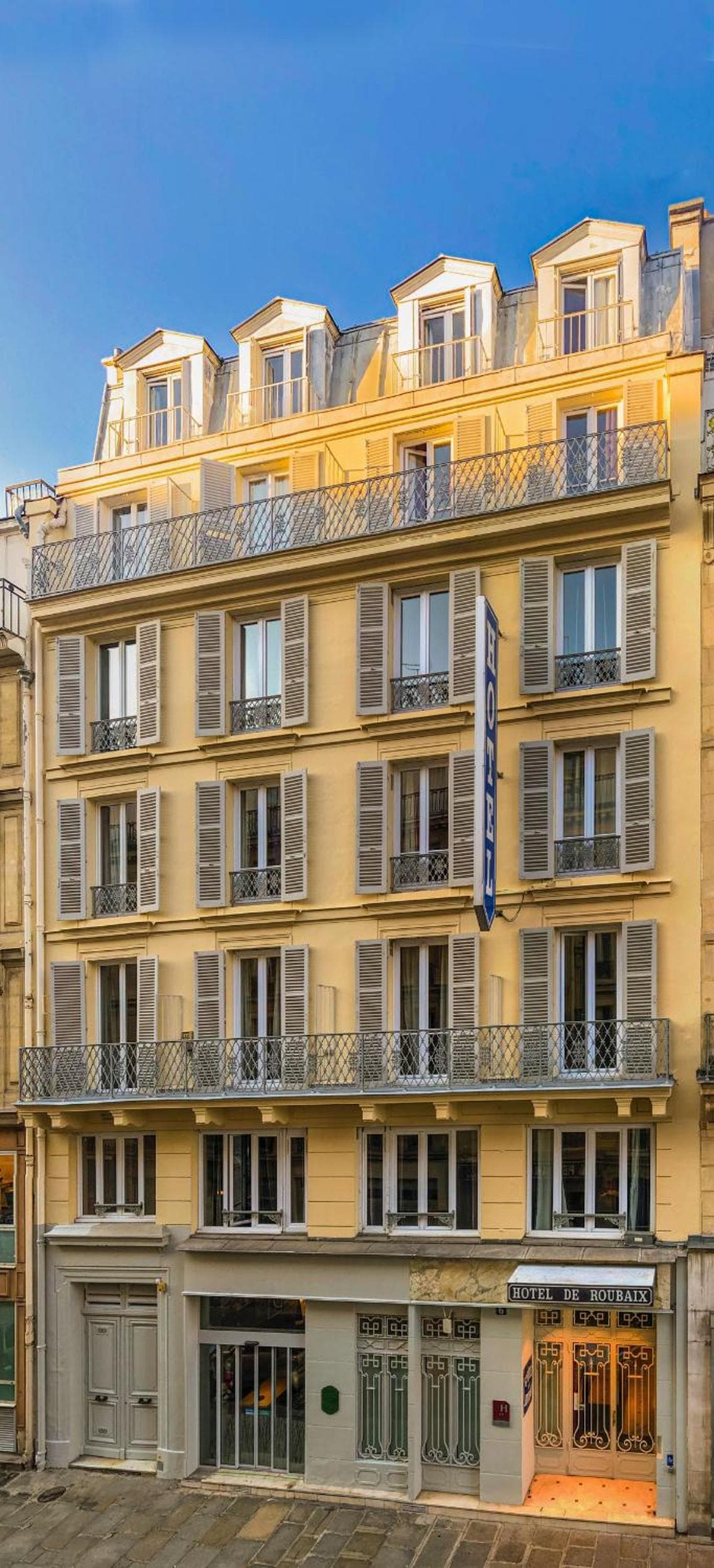 Hotel de Roubaix — 1