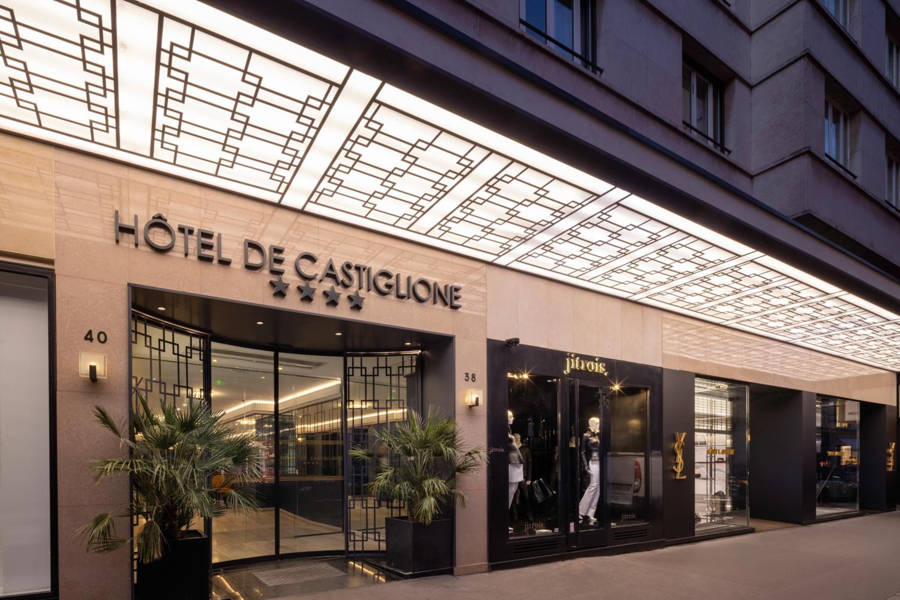 Hotel De Castiglione — 2
