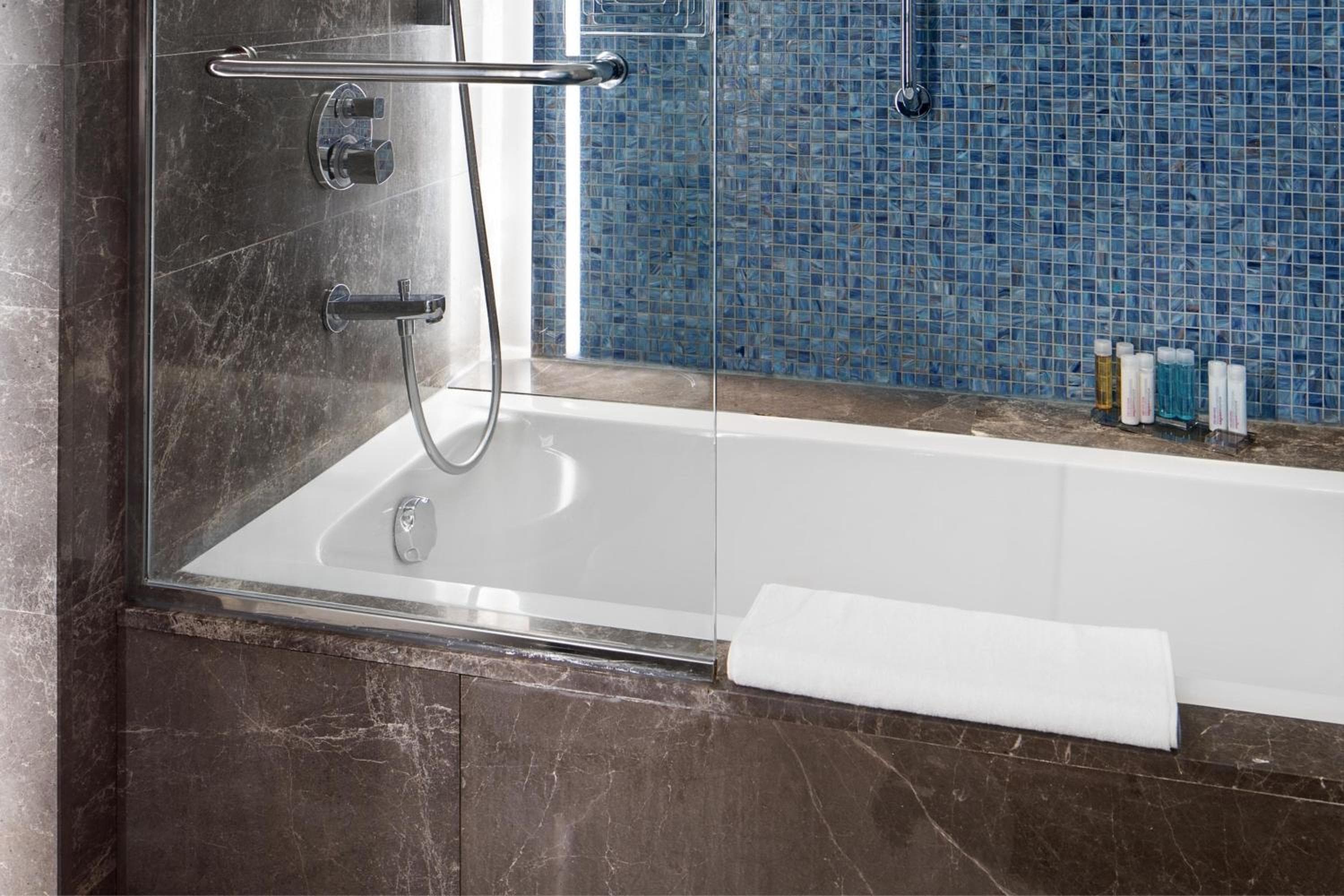 Istanbul Marriott Hotel Sisli — 27