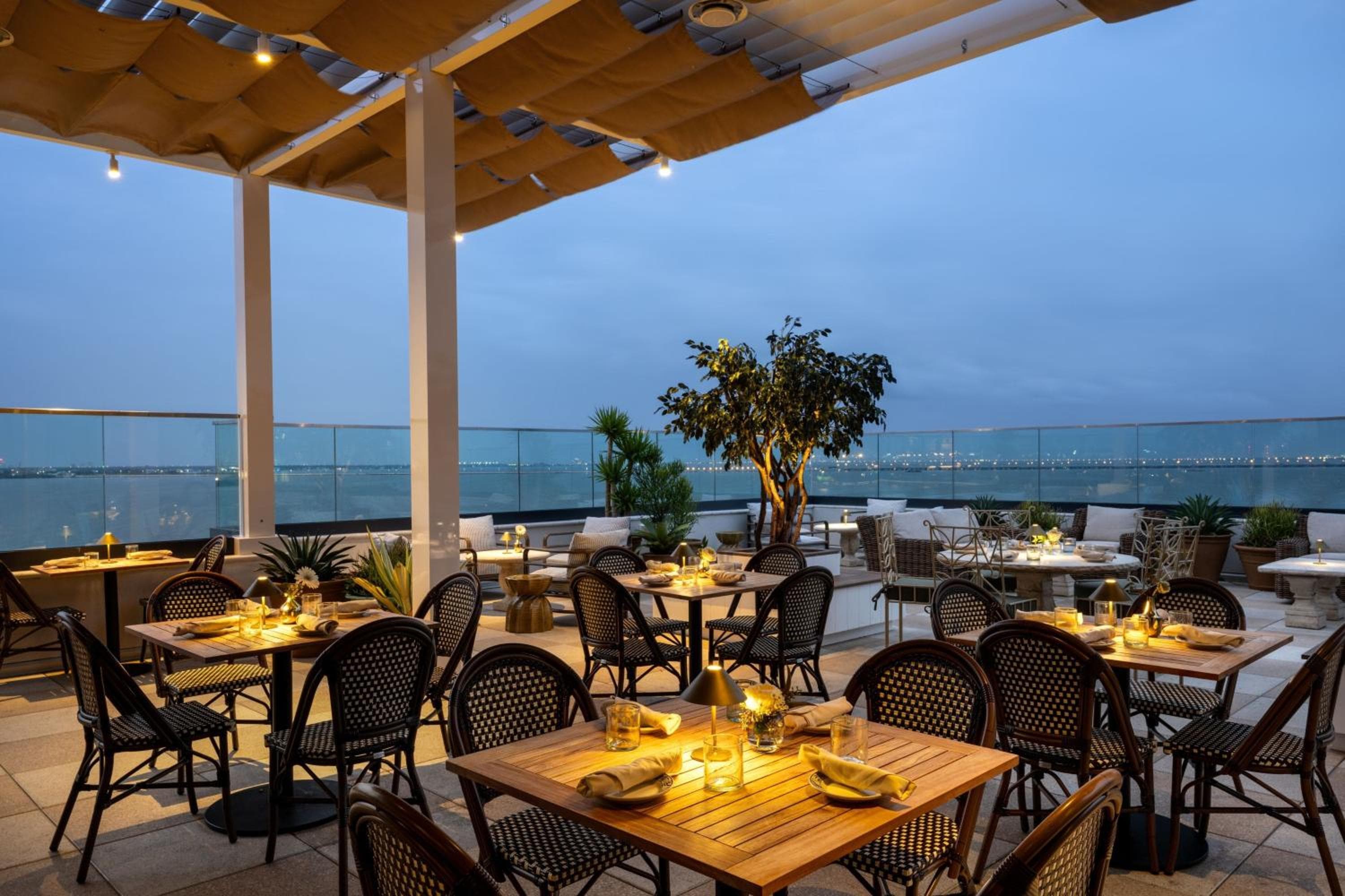 The CURRENT Hotel, Autograph Collection — 30