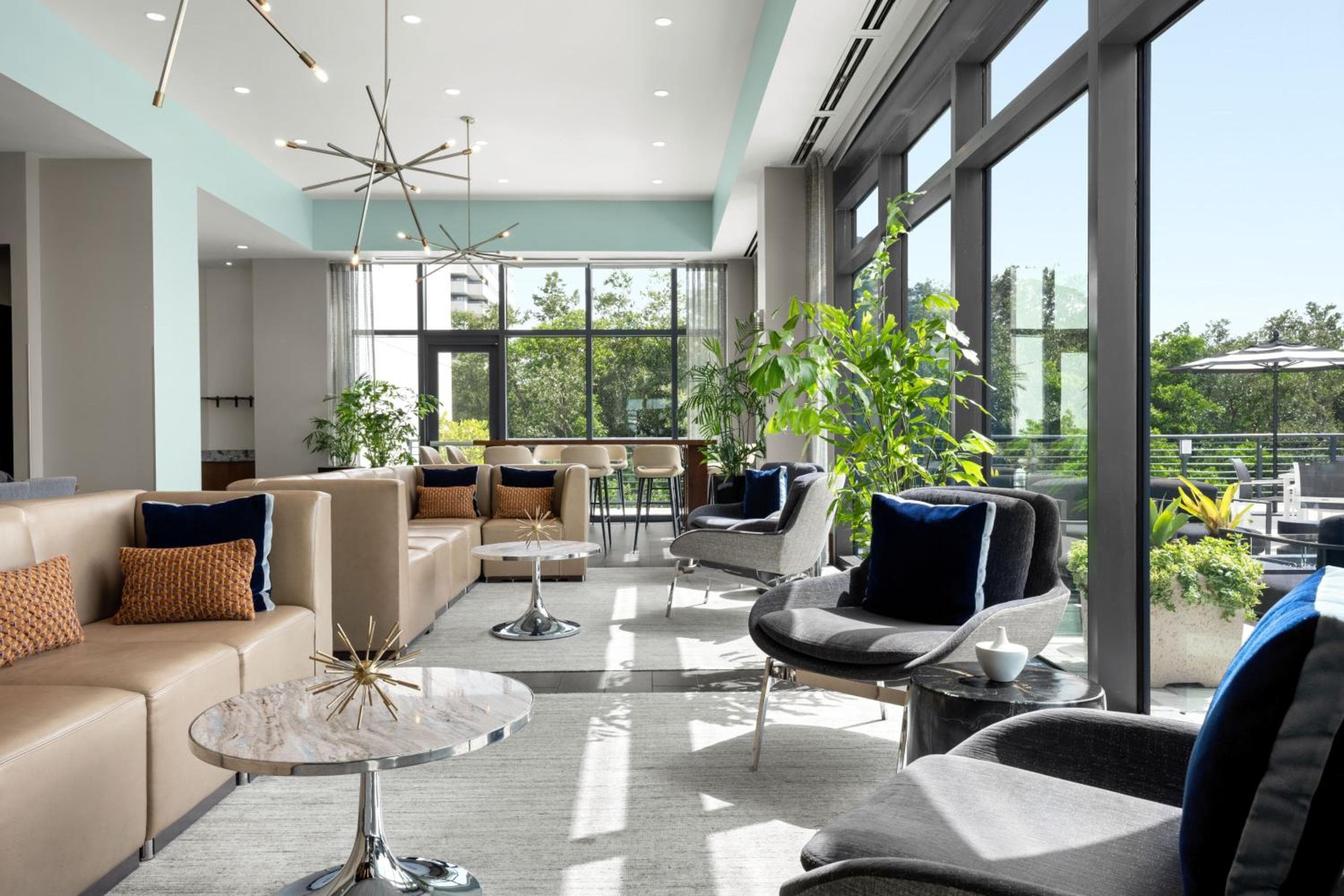 The CURRENT Hotel, Autograph Collection — 4